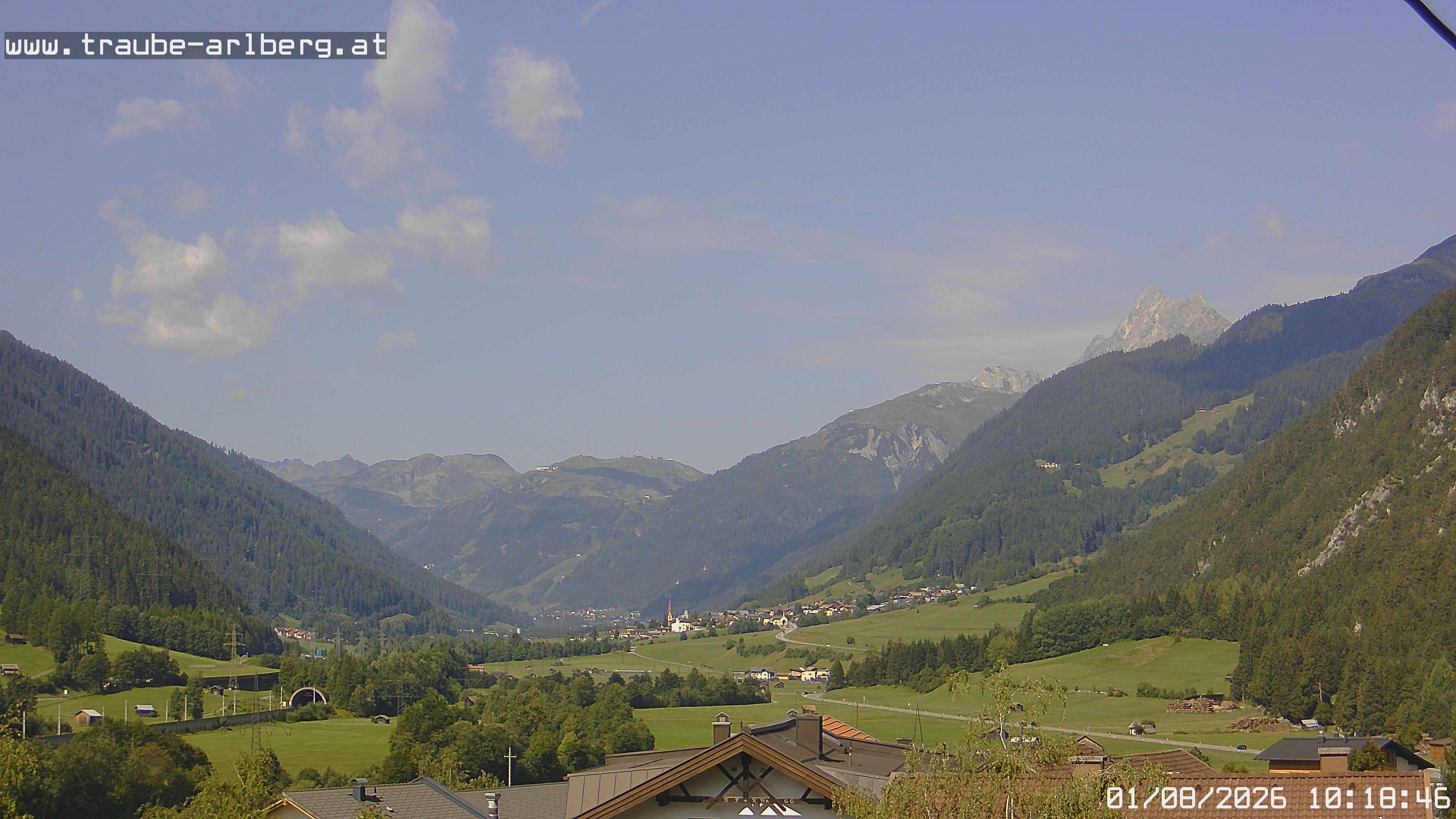 Archiv Foto Webcam Pettneu, Gasthof Traube