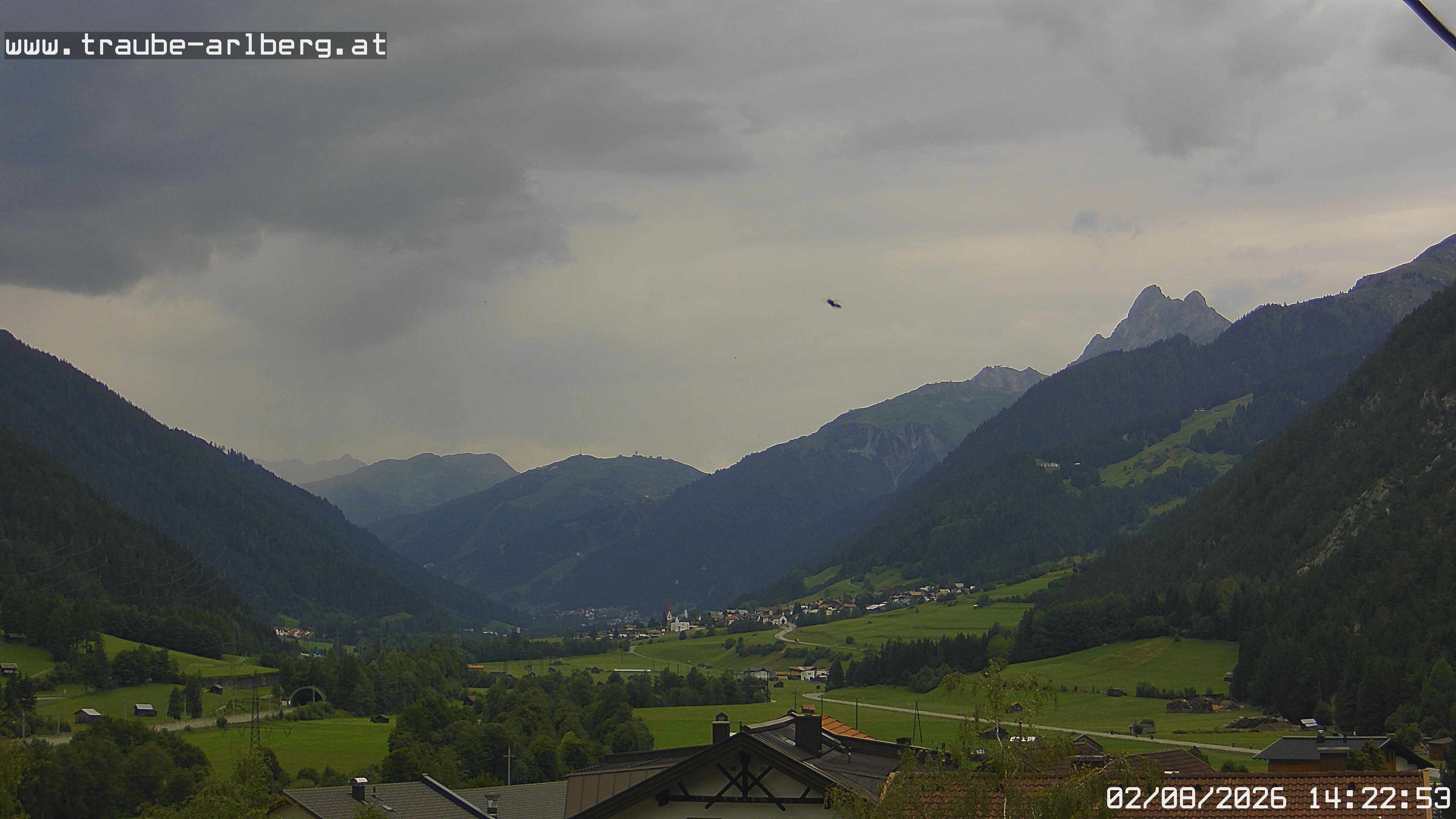 Archiv Foto Webcam Pettneu, Gasthof Traube