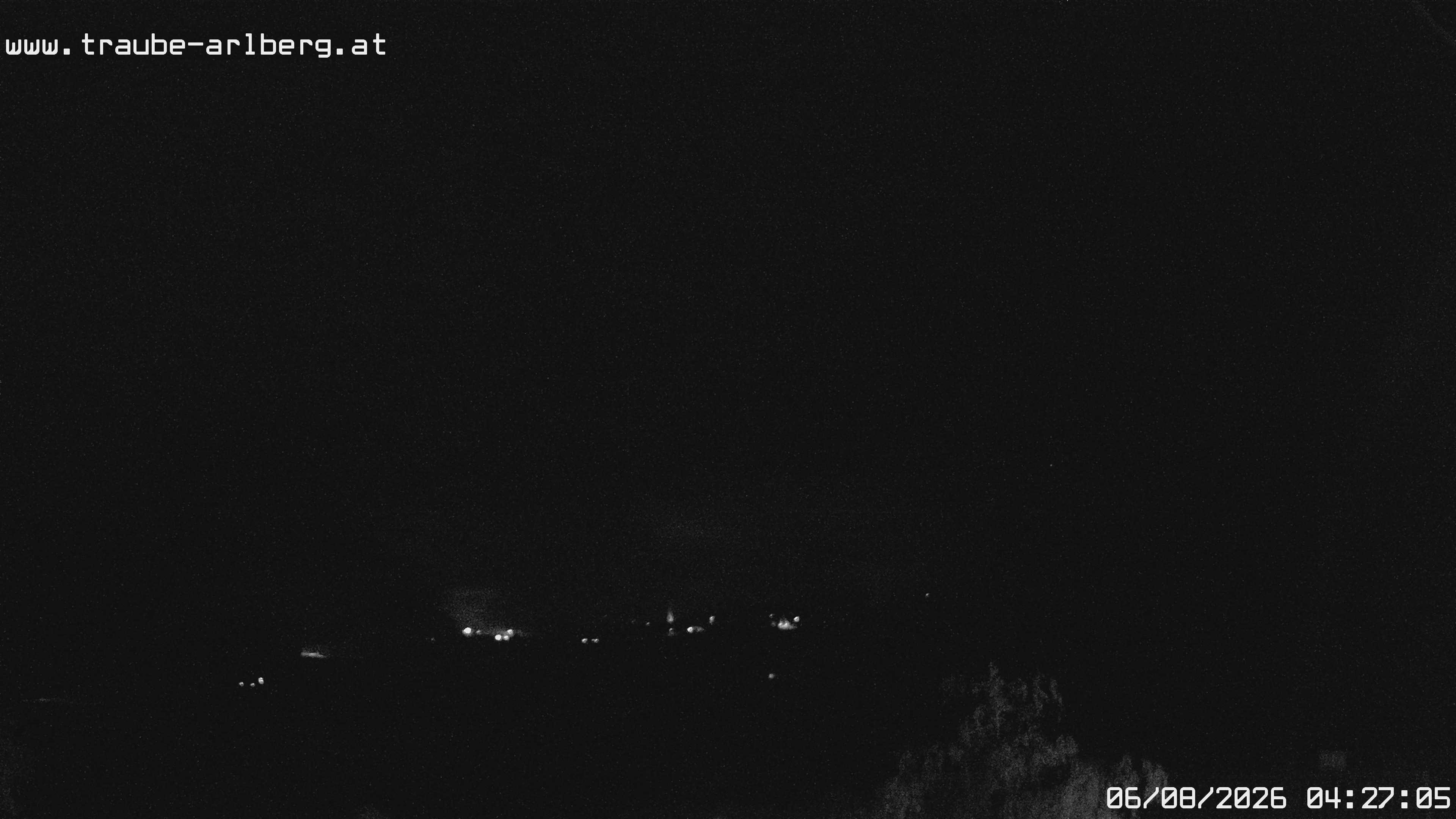 Archived image Webcam guesthouse "Traube", Pettneu