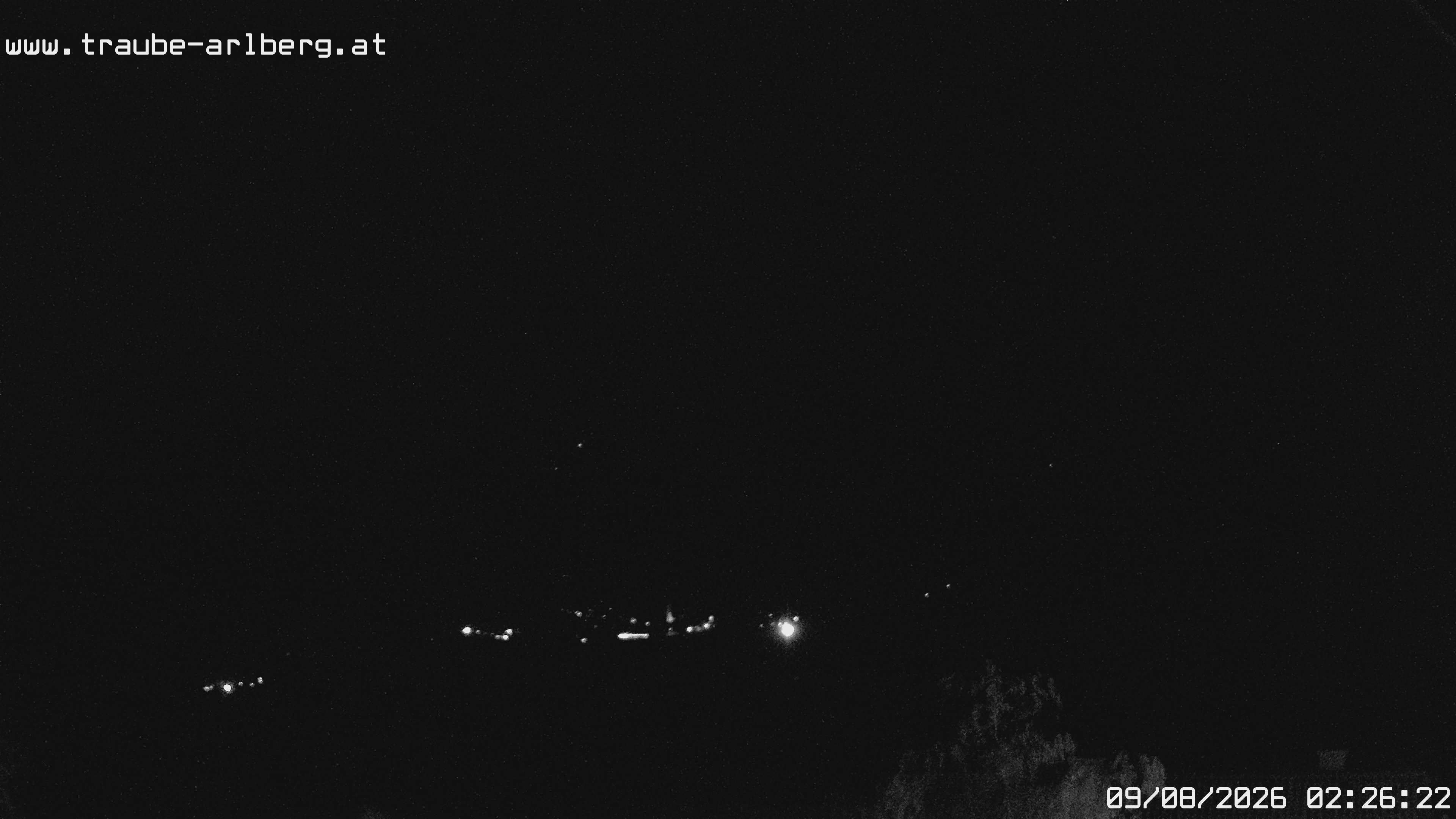 Archived image Webcam guesthouse "Traube", Pettneu
