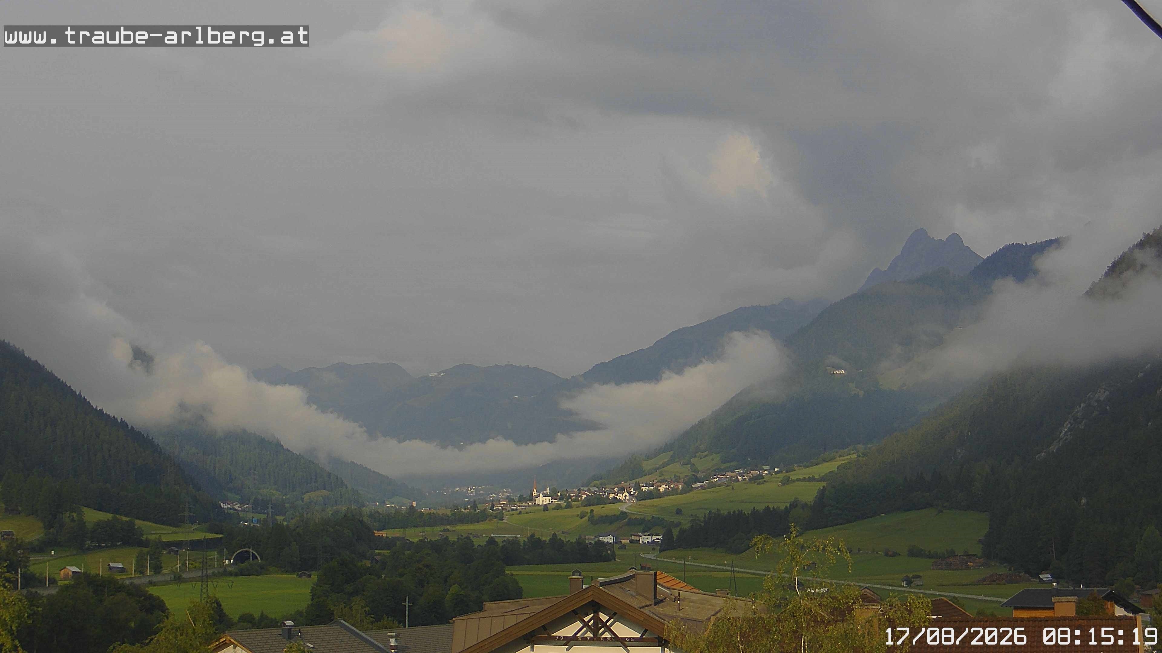 Archiv Foto Webcam Pettneu, Gasthof Traube