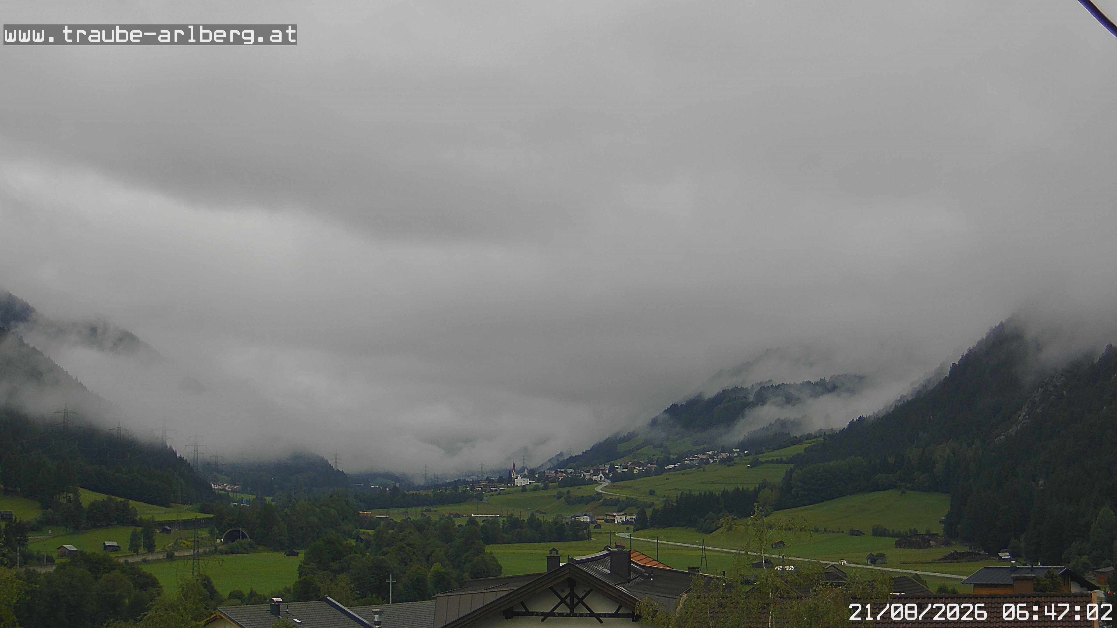Archiv Foto Webcam Pettneu, Gasthof Traube
