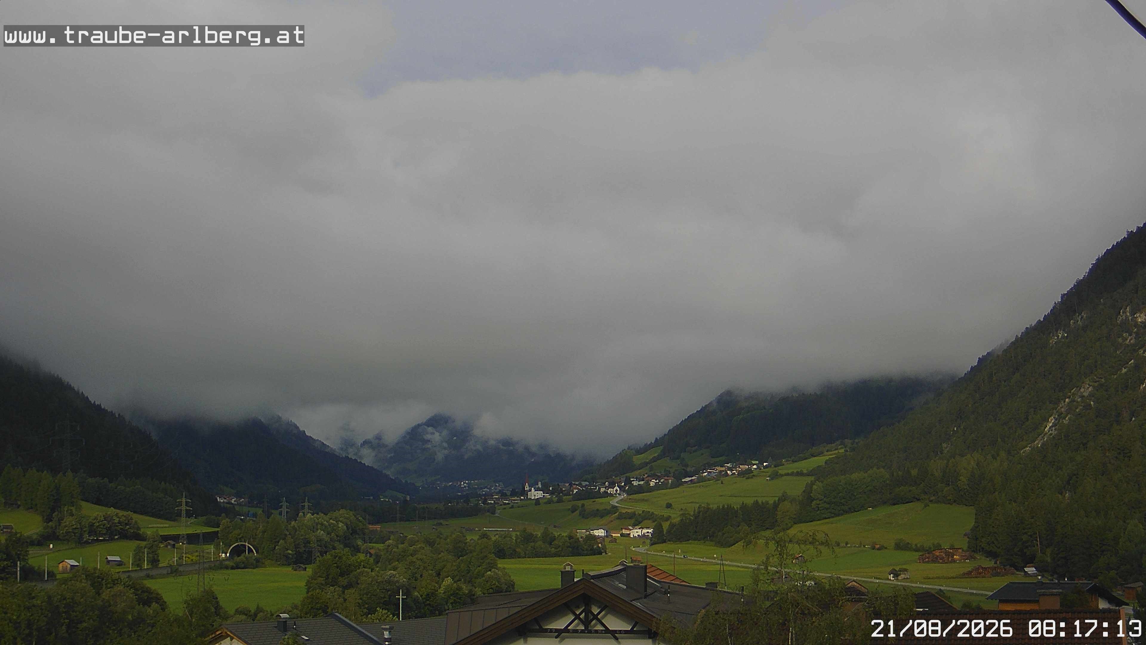 Archiv Foto Webcam Pettneu, Gasthof Traube