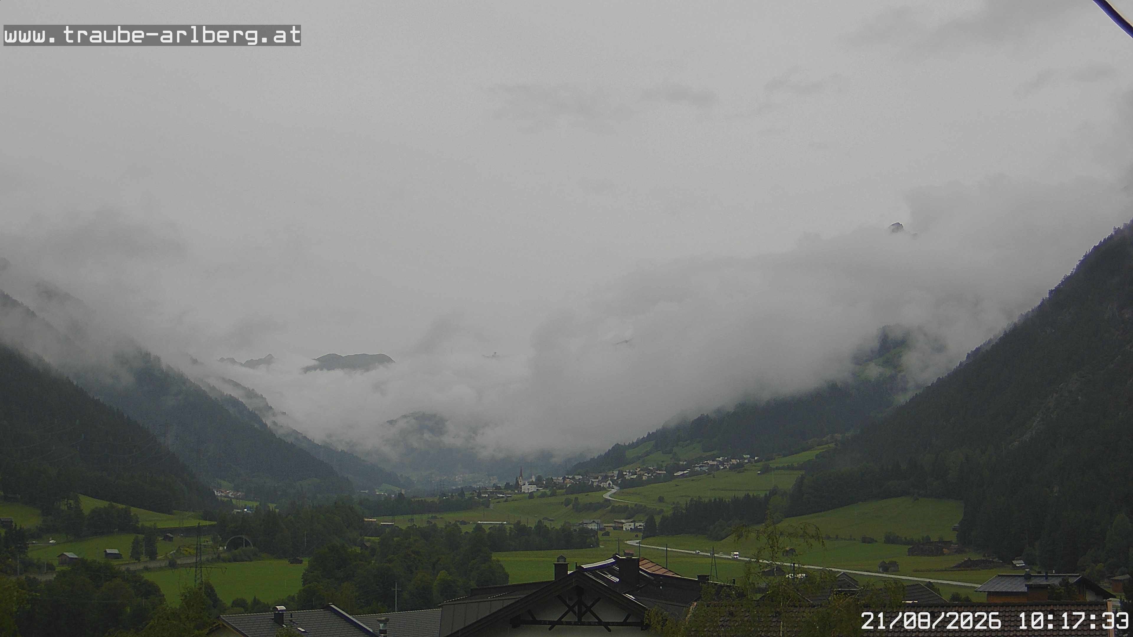 Archiv Foto Webcam Pettneu, Gasthof Traube