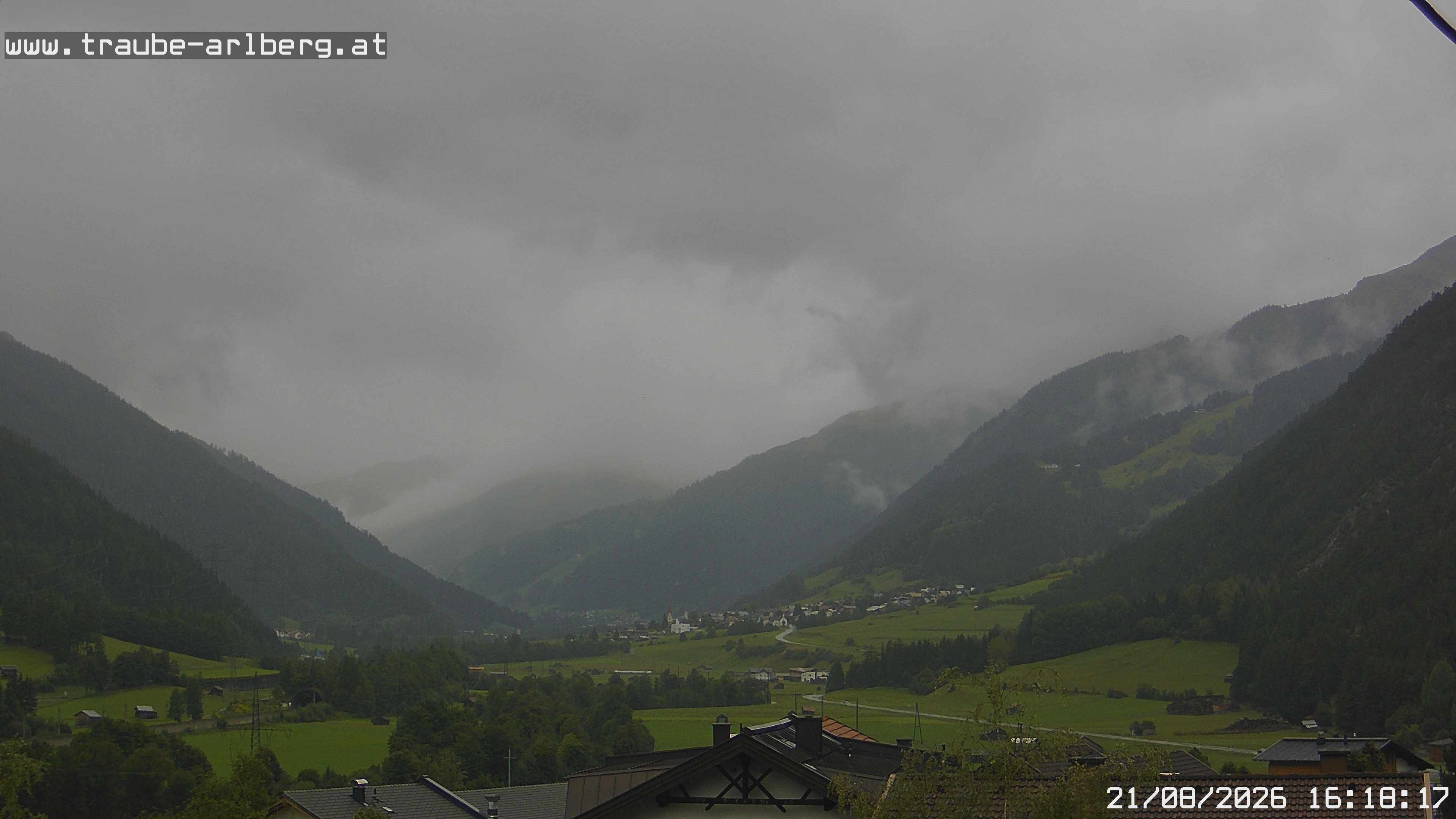Archiv Foto Webcam Pettneu, Gasthof Traube