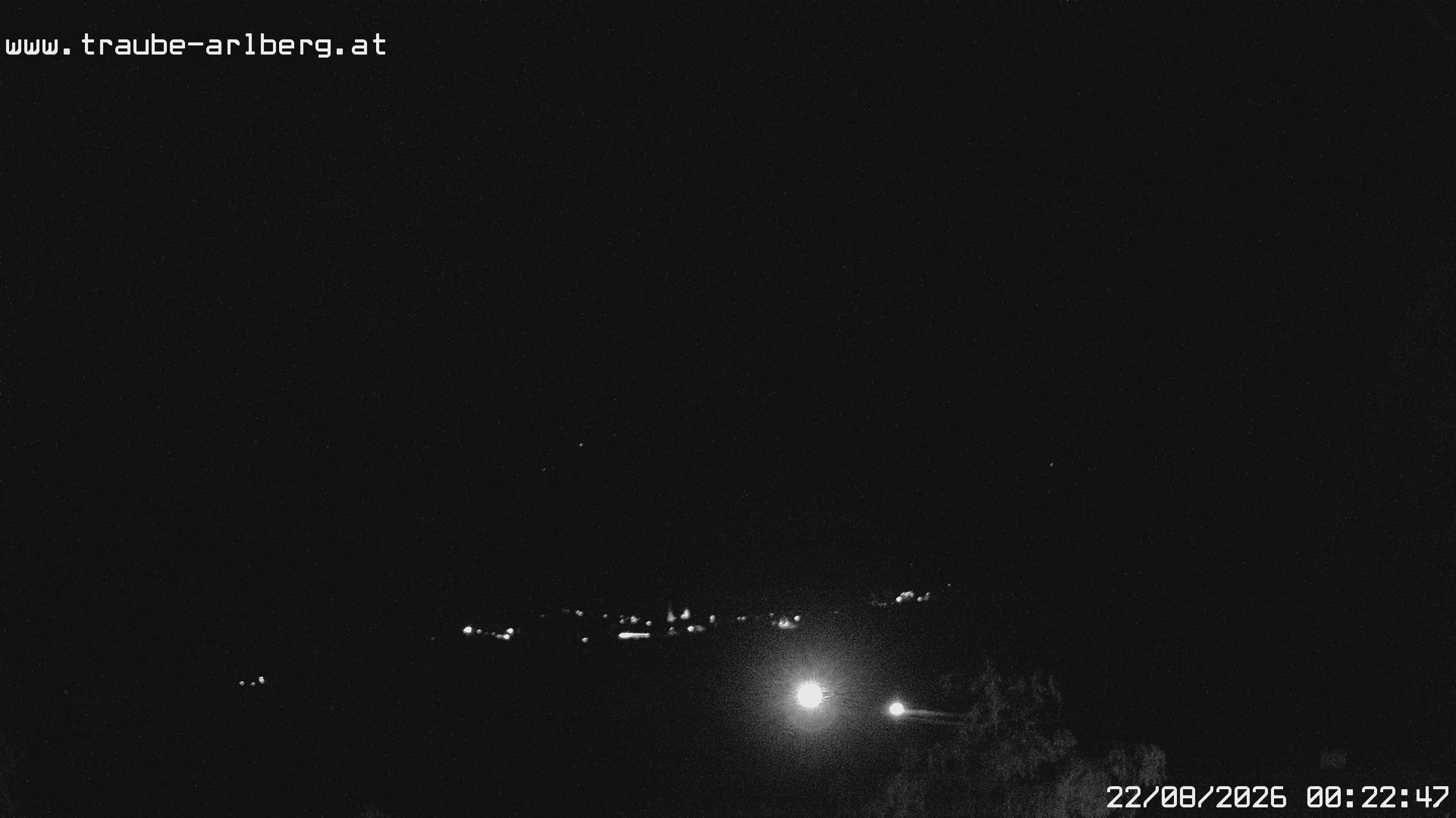 Archived image Webcam guesthouse "Traube", Pettneu
