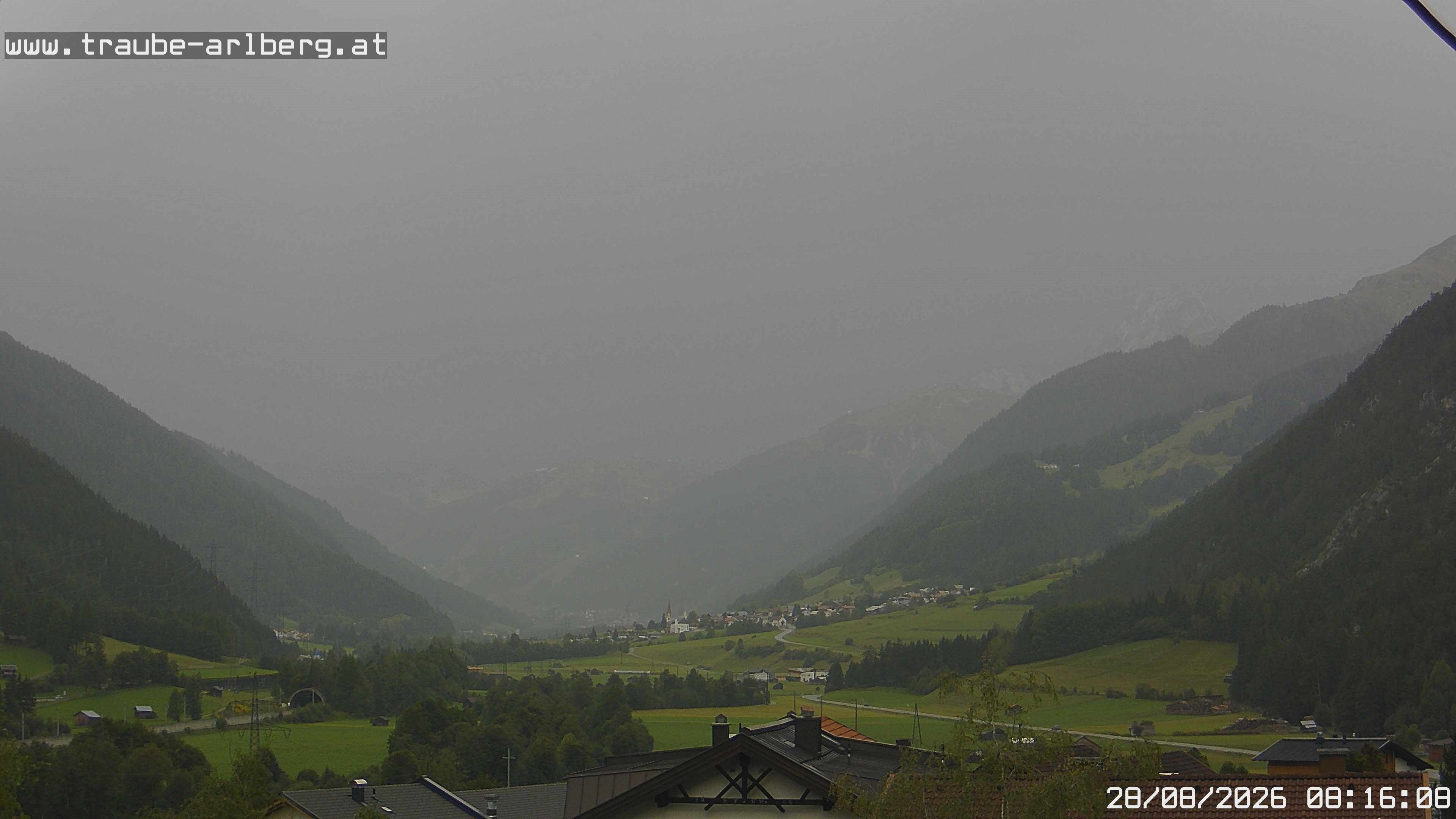 Archiv Foto Webcam Pettneu, Gasthof Traube