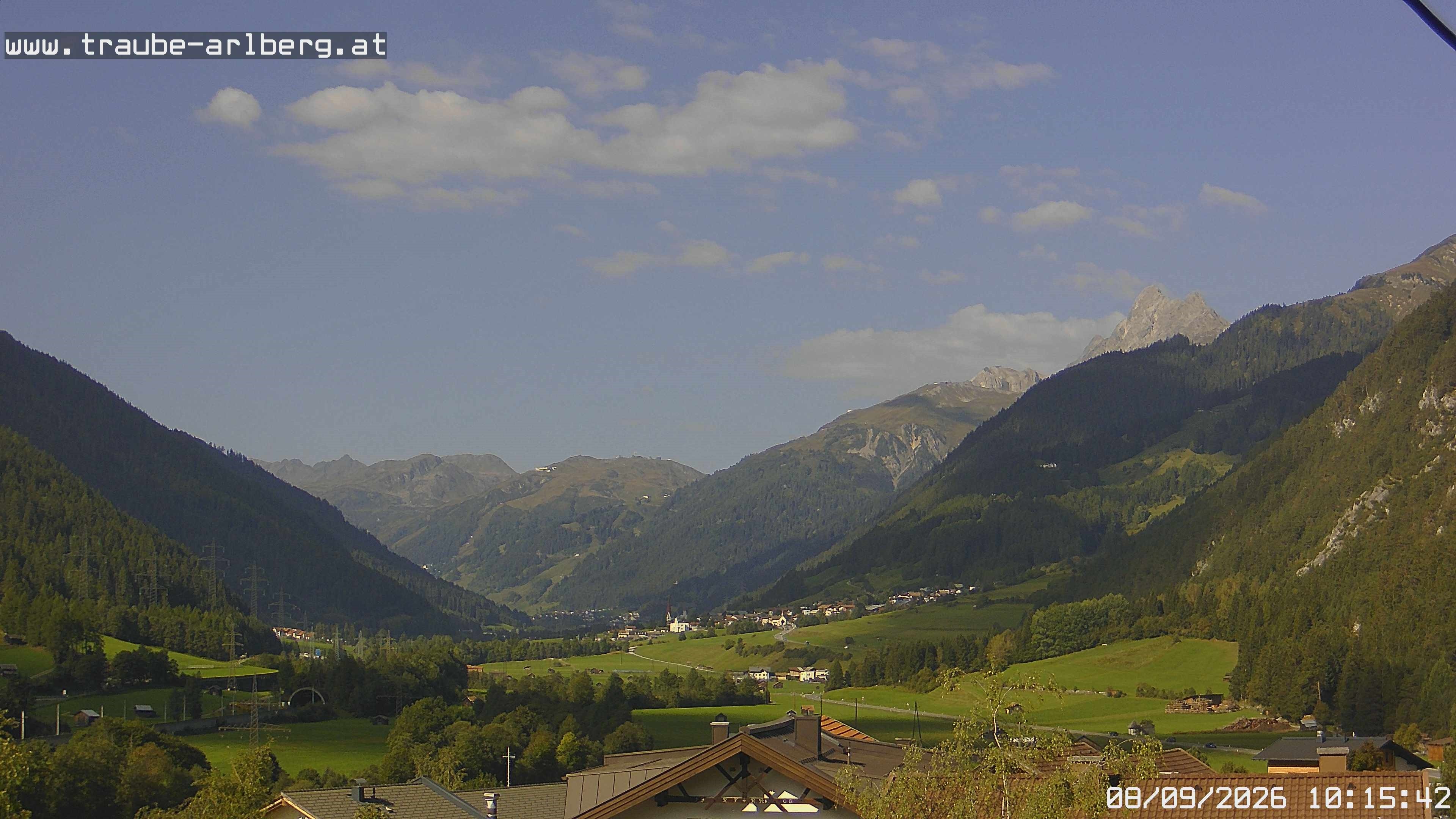 Archiv Foto Webcam Pettneu, Gasthof Traube