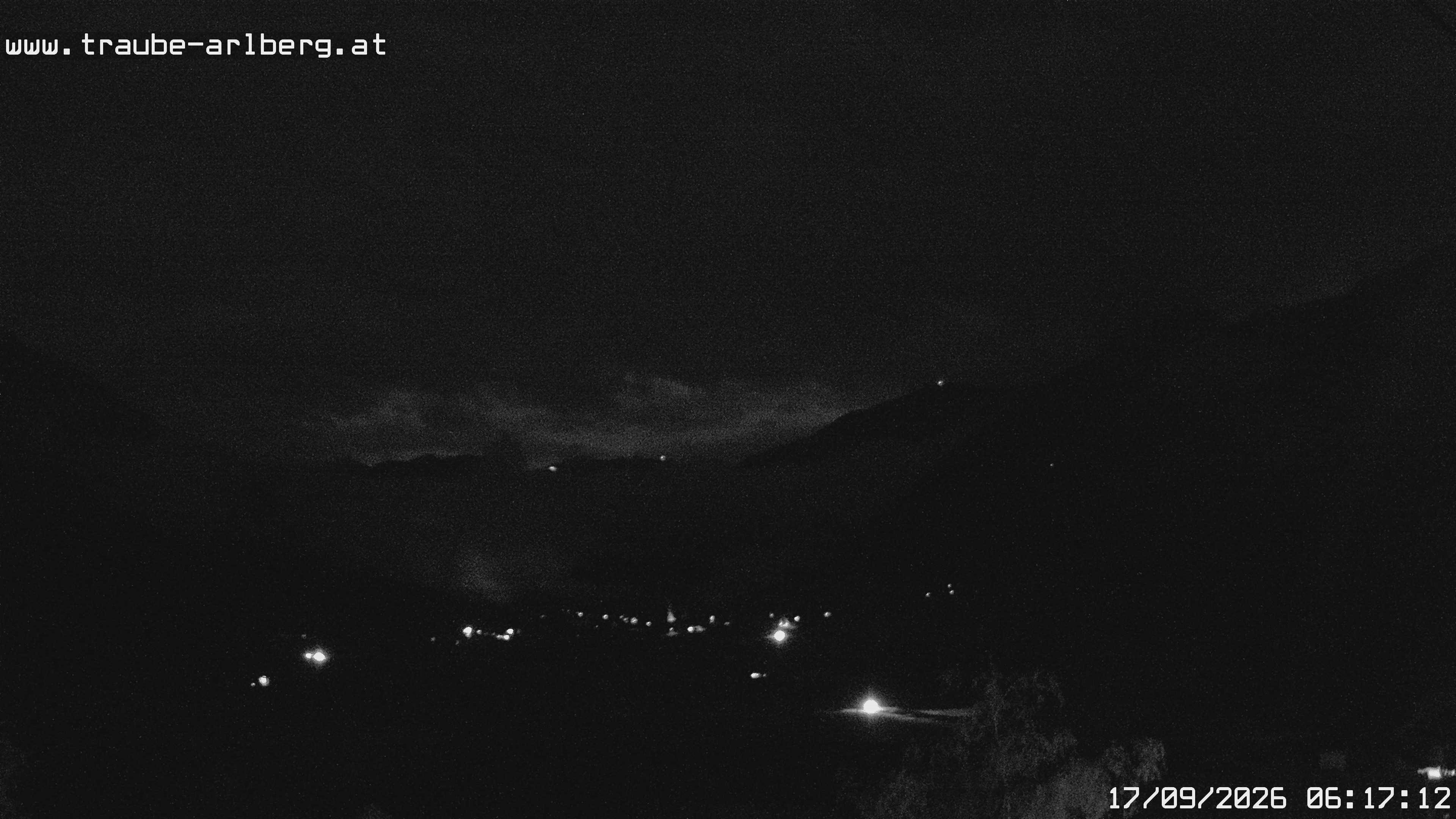 Archiv Foto Webcam Pettneu, Gasthof Traube