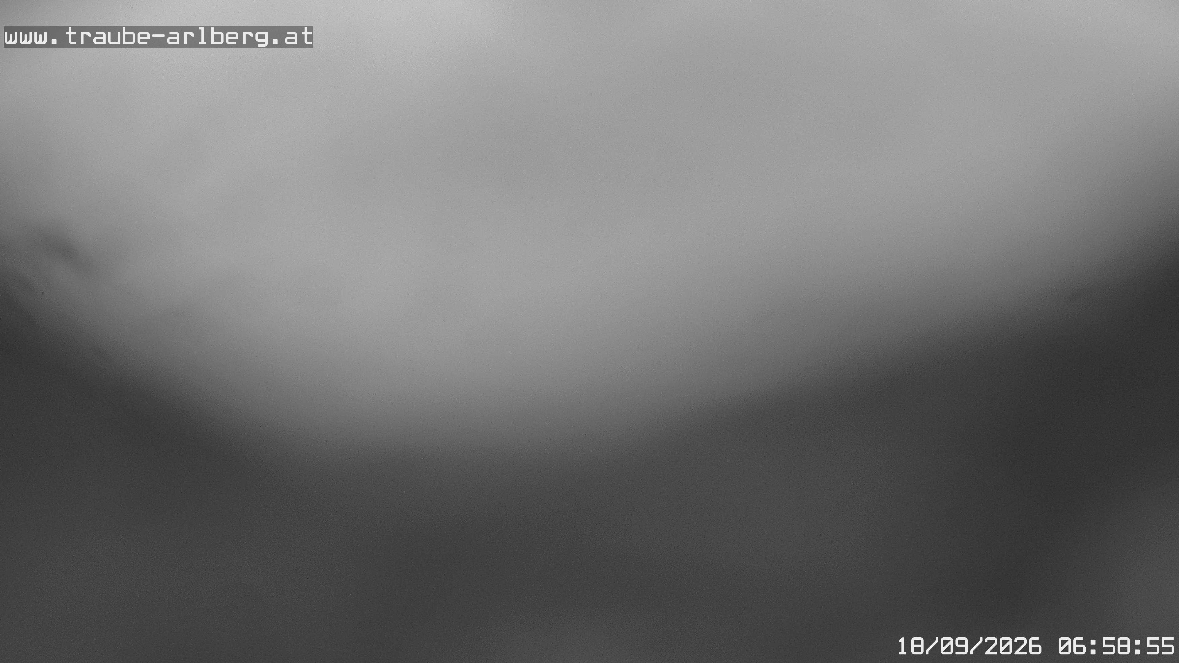 Archiv Foto Webcam Pettneu, Gasthof Traube