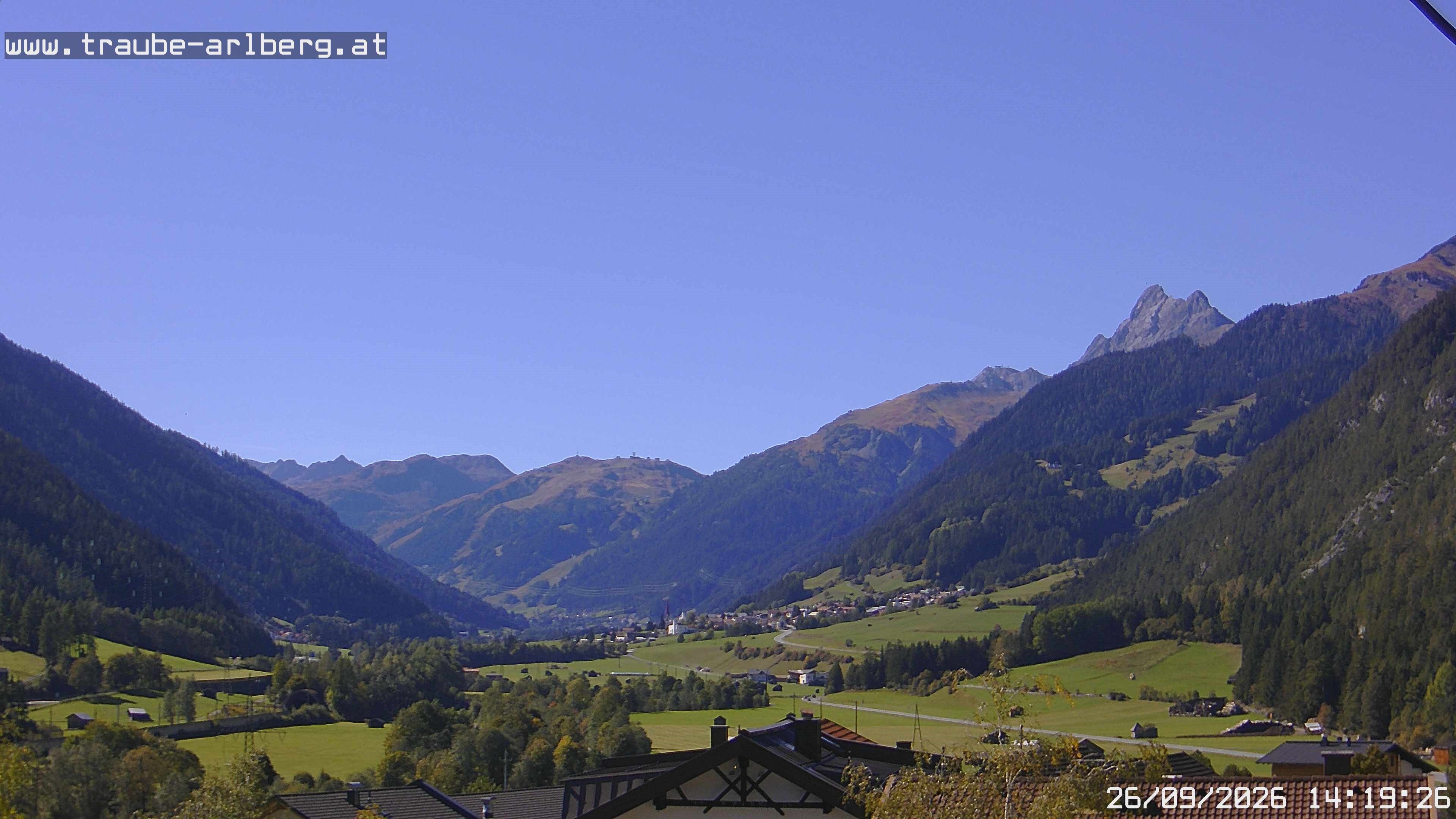 Archiv Foto Webcam Pettneu, Gasthof Traube