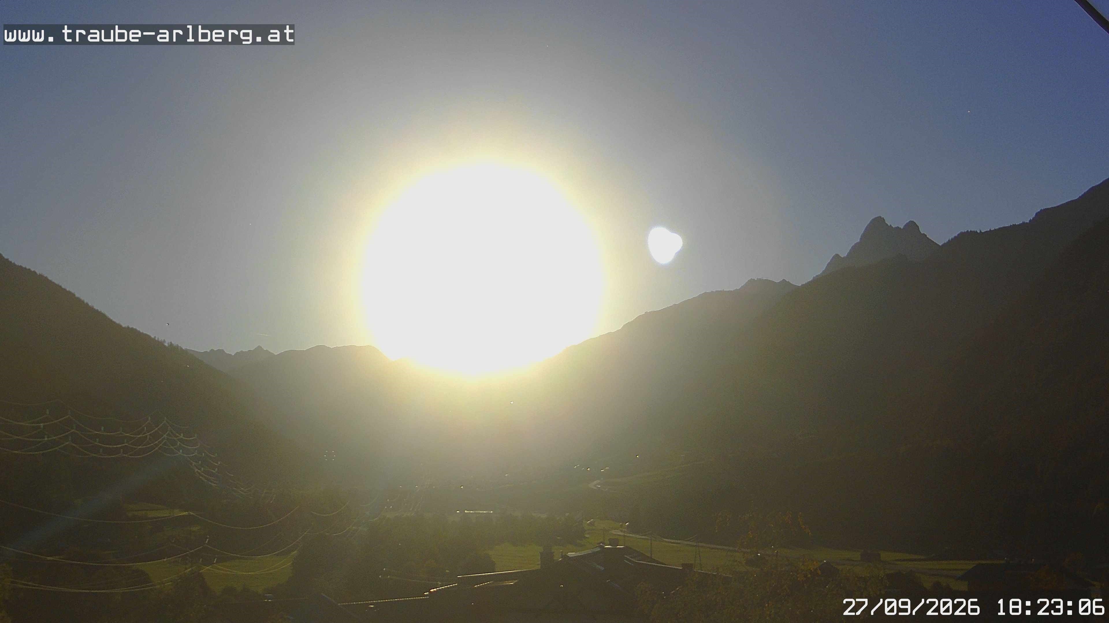 Archiv Foto Webcam Pettneu, Gasthof Traube