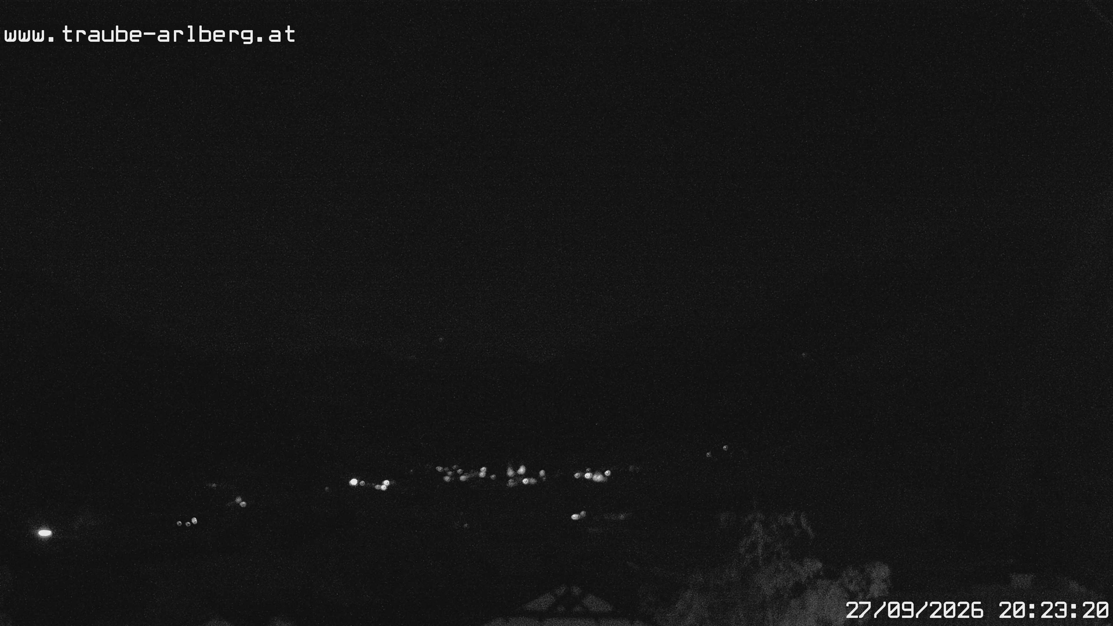 Archiv Foto Webcam Pettneu, Gasthof Traube