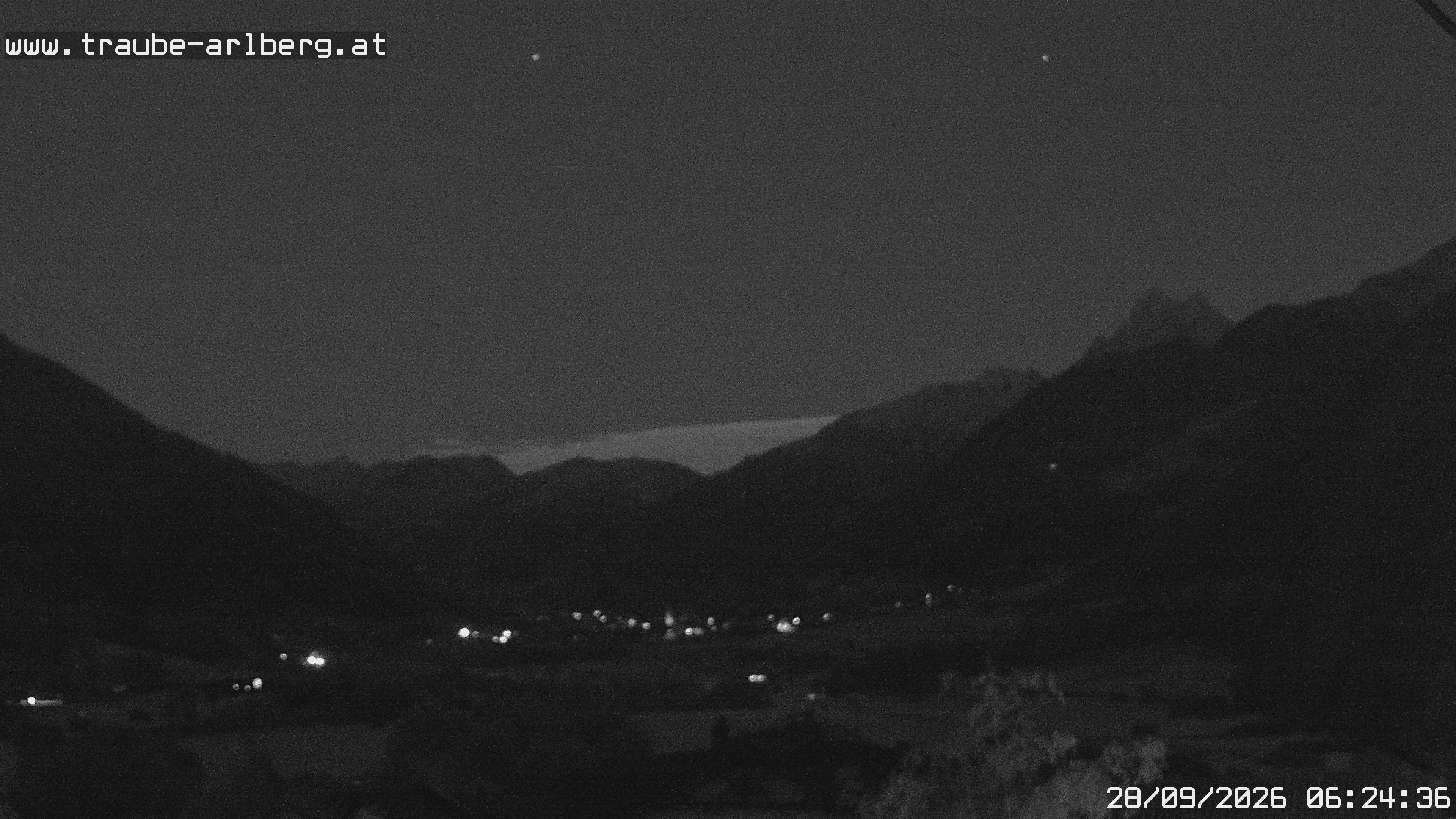 Archiv Foto Webcam Pettneu, Gasthof Traube