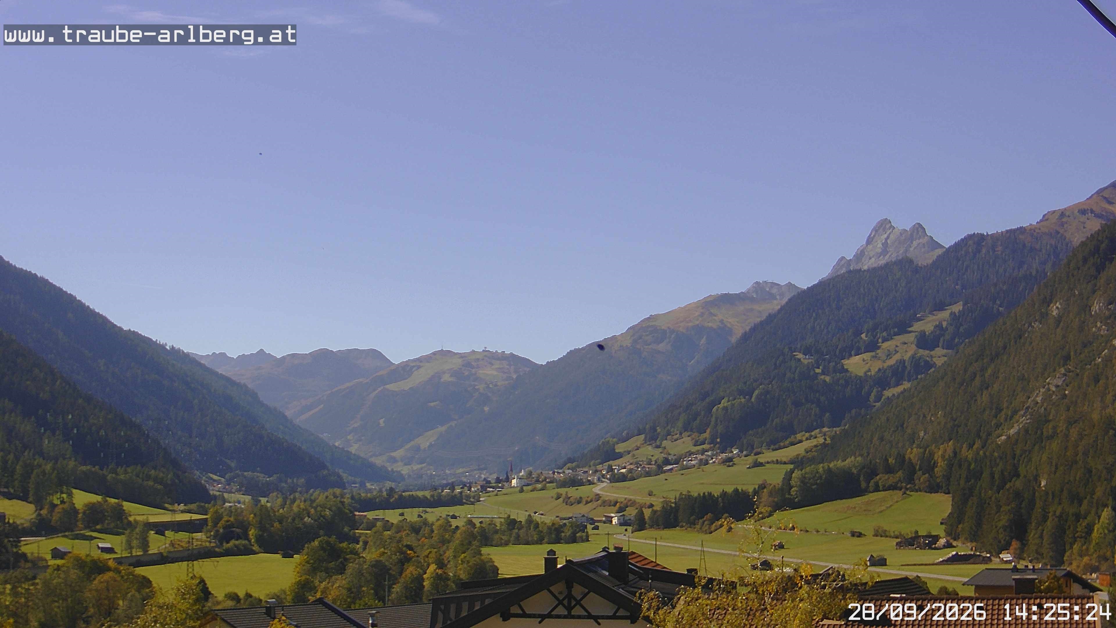 Archiv Foto Webcam Pettneu, Gasthof Traube