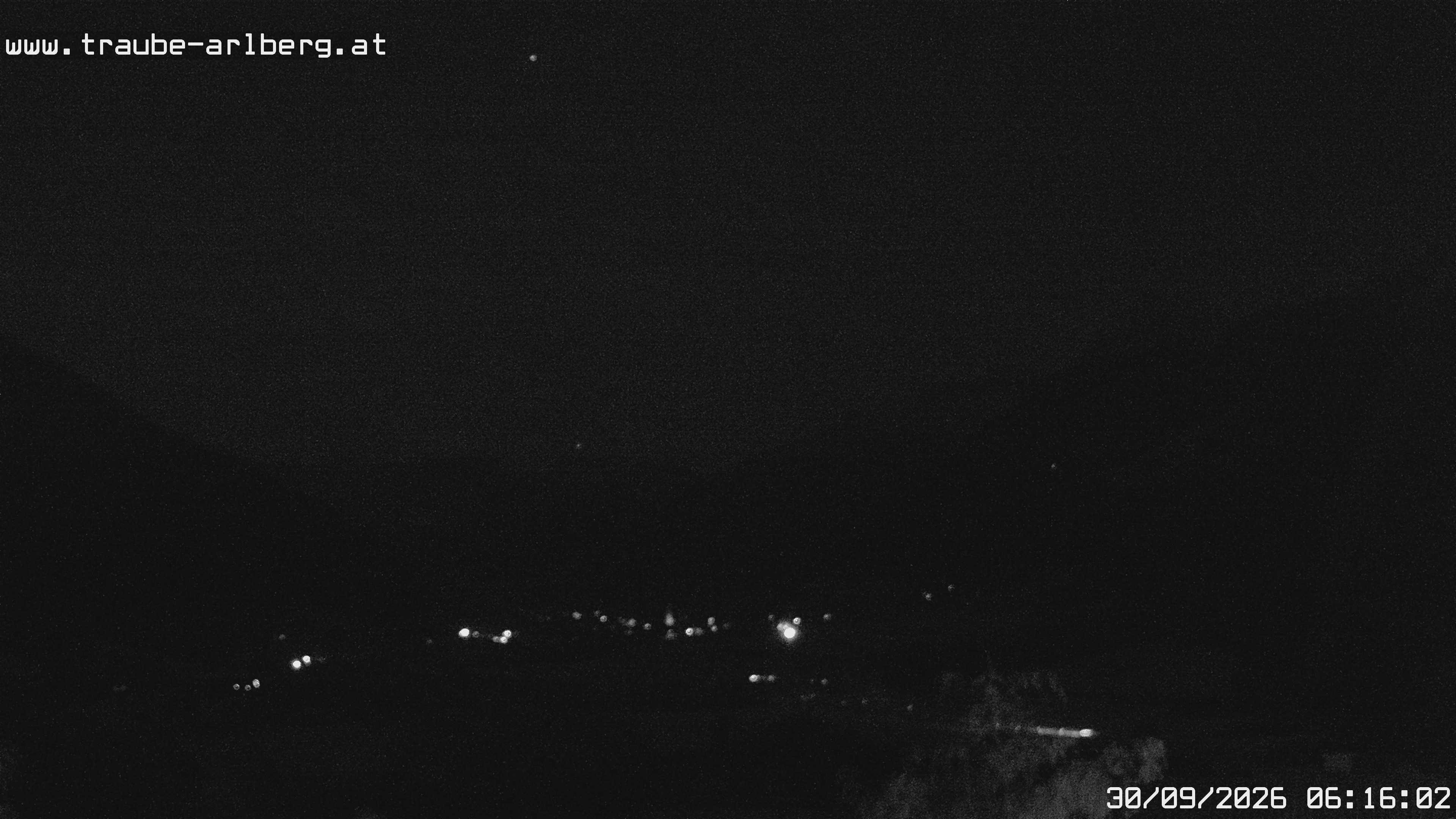 Archiv Foto Webcam Pettneu, Gasthof Traube