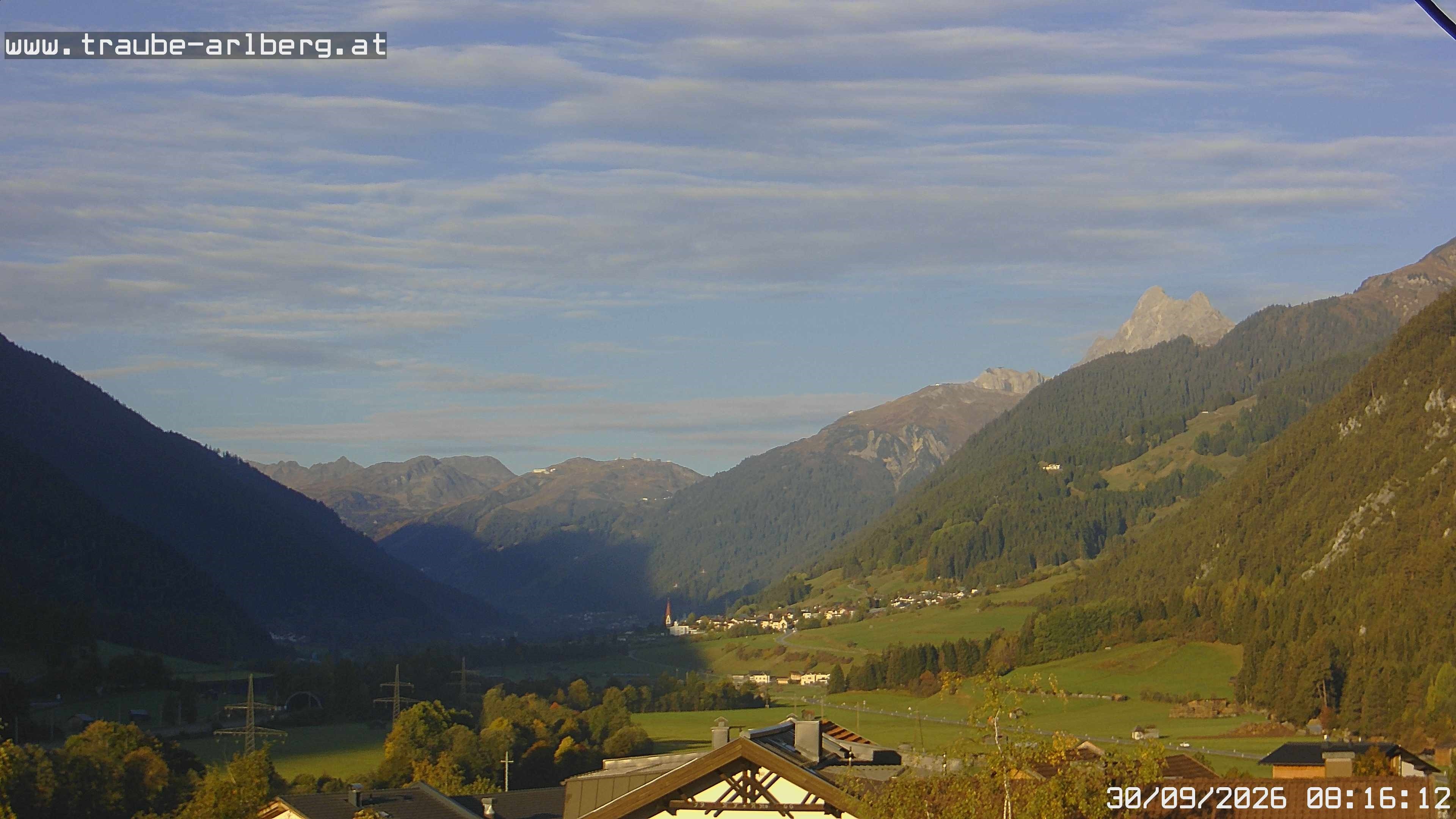 Archiv Foto Webcam Pettneu, Gasthof Traube