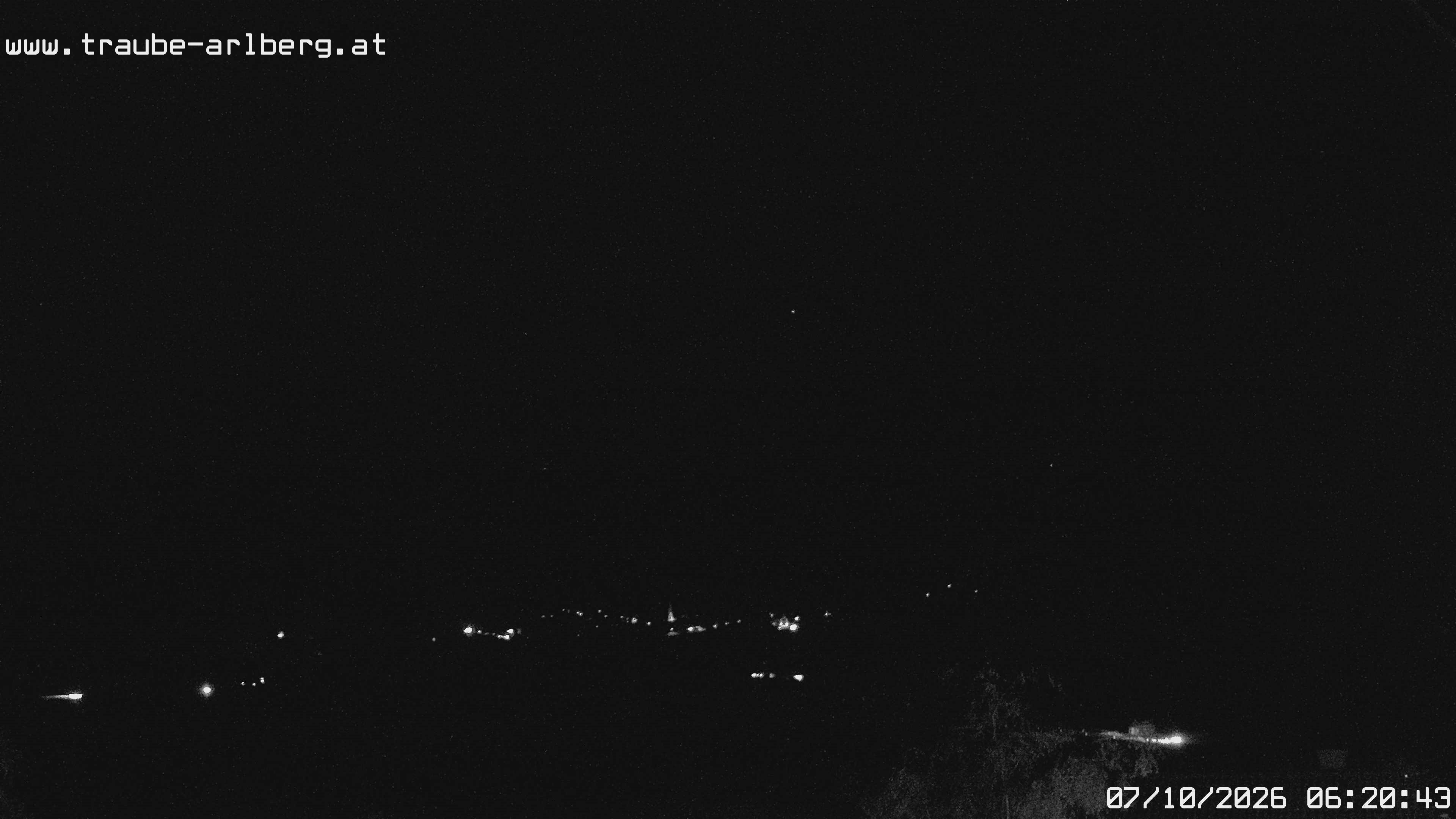 Archiv Foto Webcam Pettneu, Gasthof Traube
