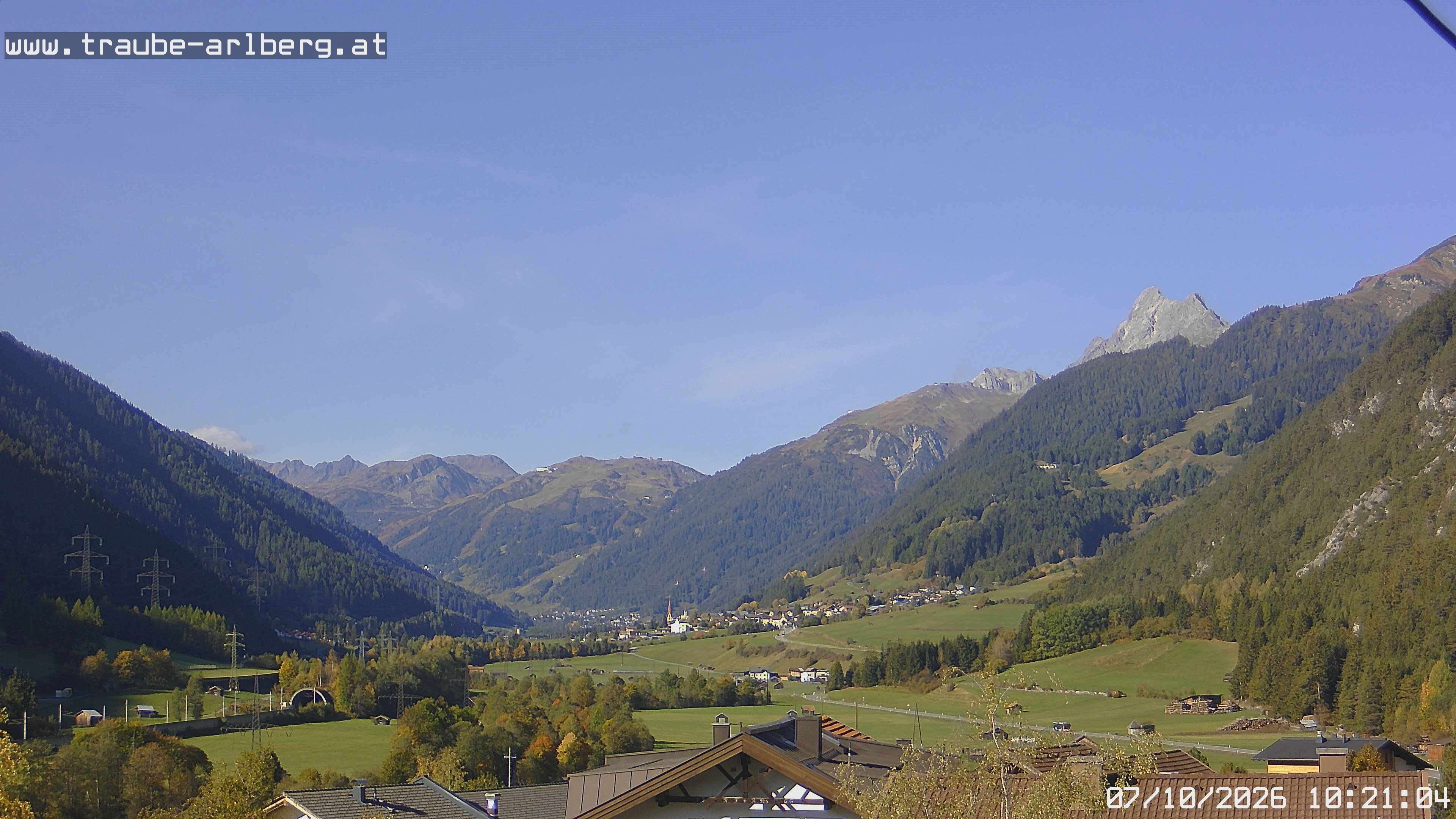 Archiv Foto Webcam Pettneu, Gasthof Traube