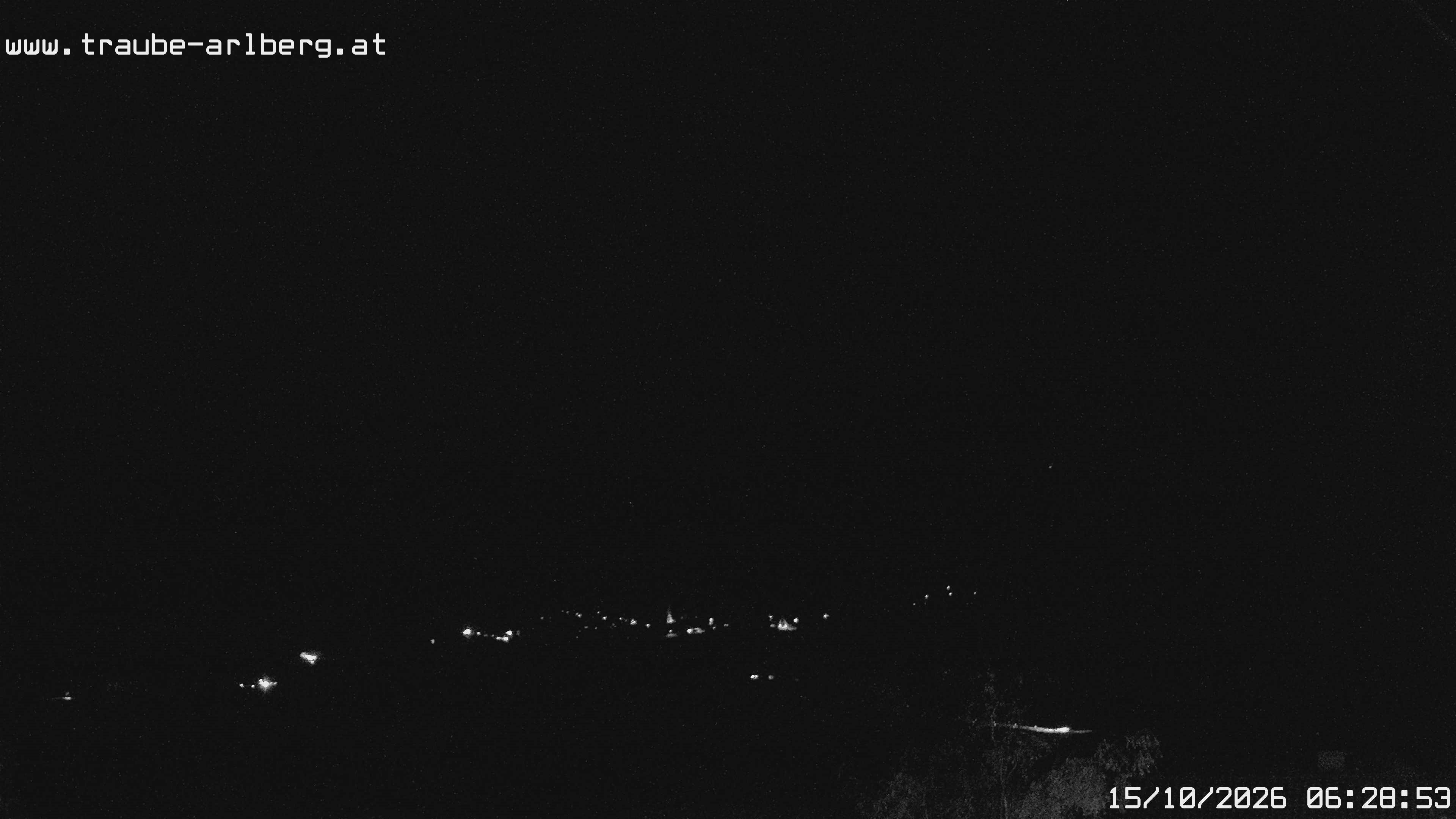 Archived image Webcam guesthouse "Traube", Pettneu