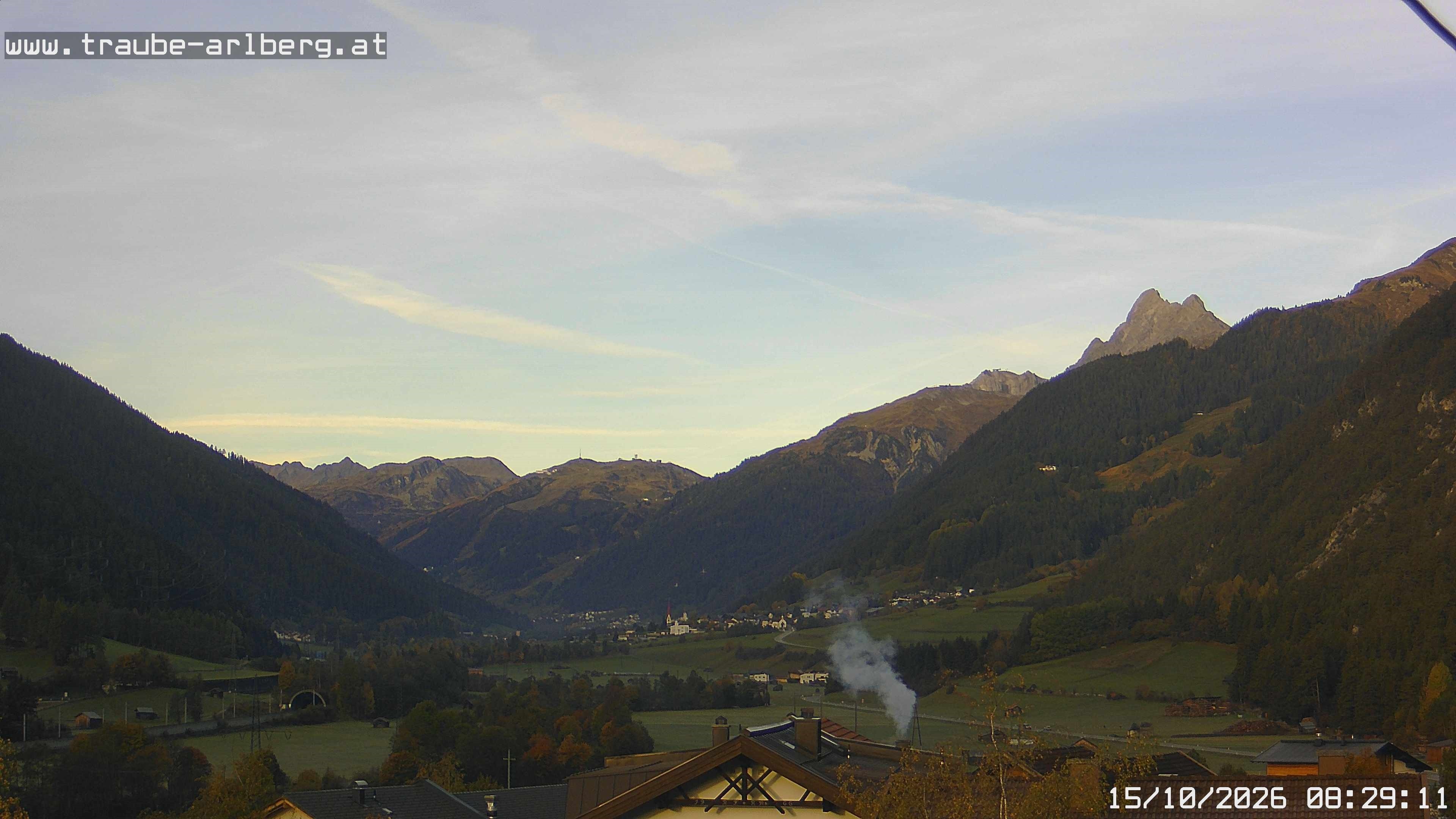 Archived image Webcam guesthouse "Traube", Pettneu