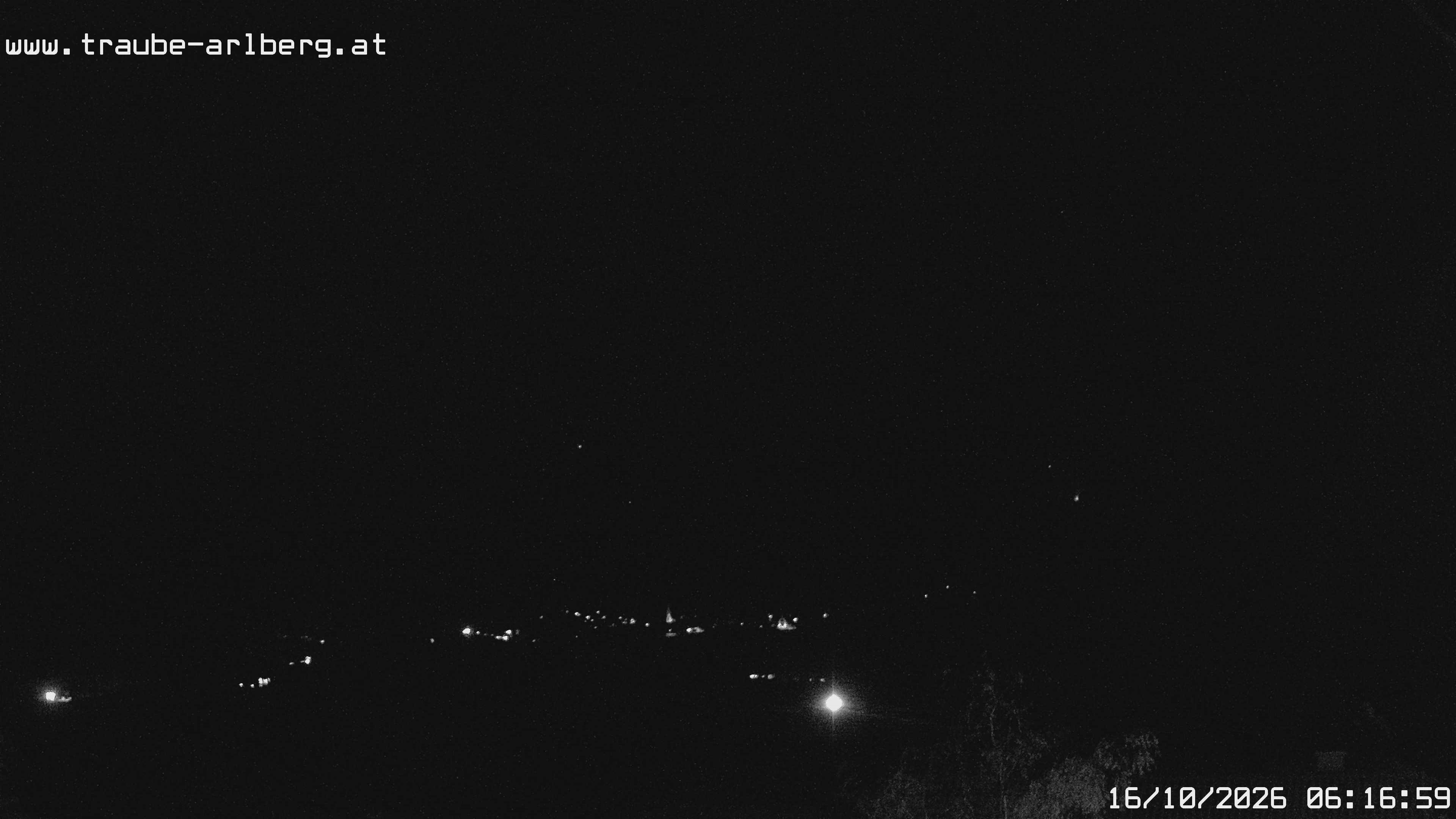 Archiv Foto Webcam Pettneu, Gasthof Traube