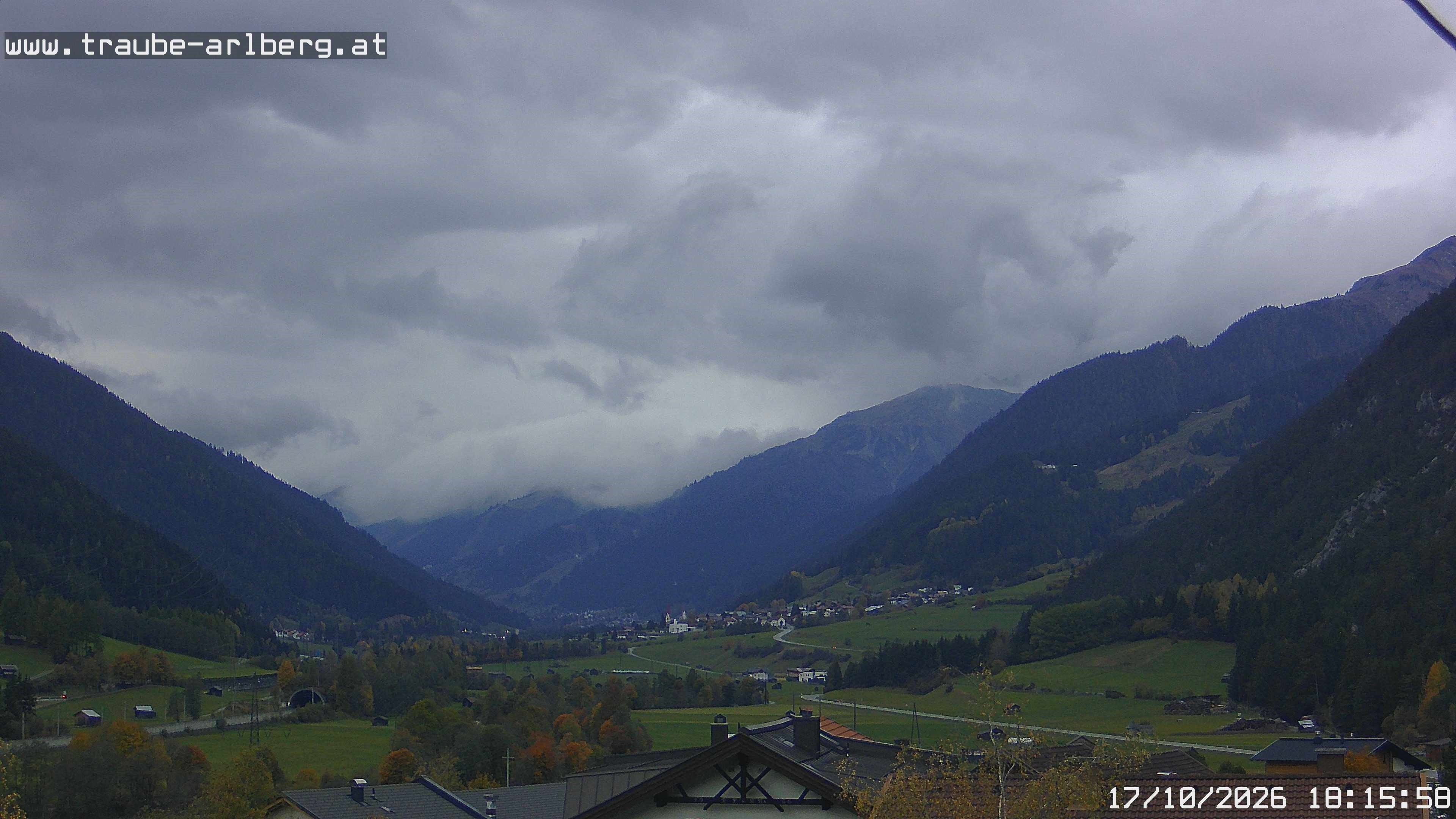 Archiv Foto Webcam Pettneu, Gasthof Traube