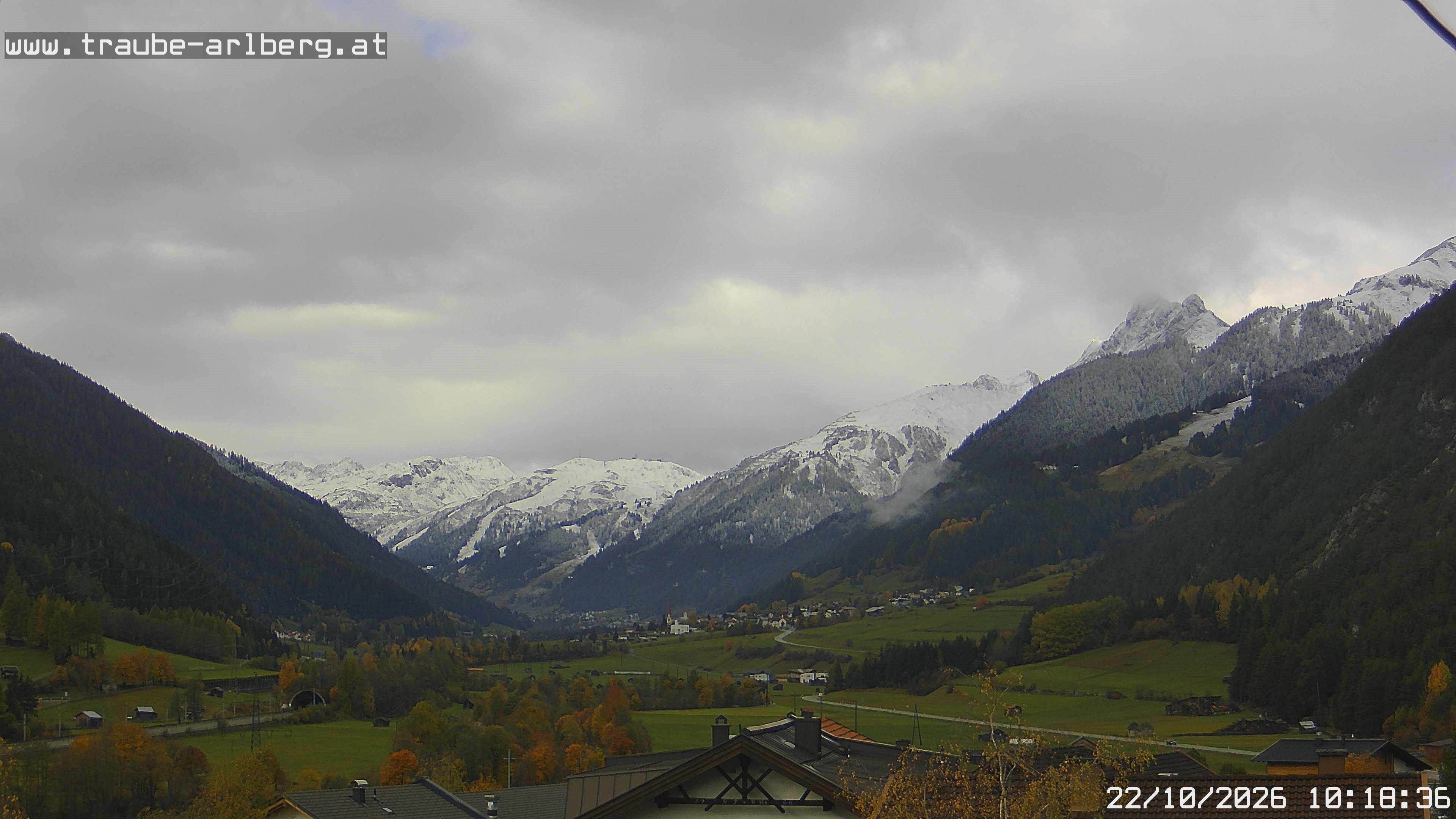 Archiv Foto Webcam Pettneu, Gasthof Traube