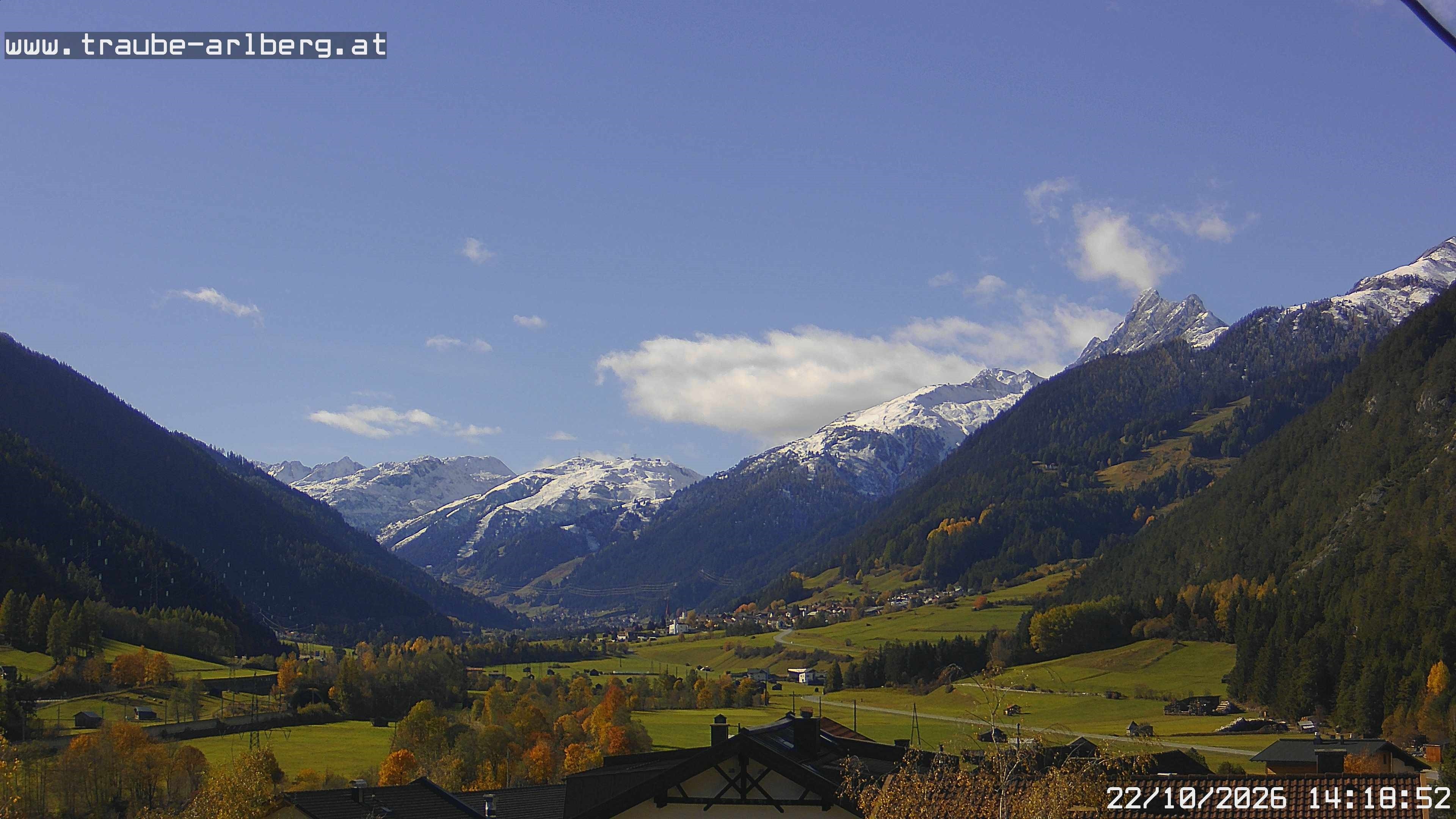 Archiv Foto Webcam Pettneu, Gasthof Traube