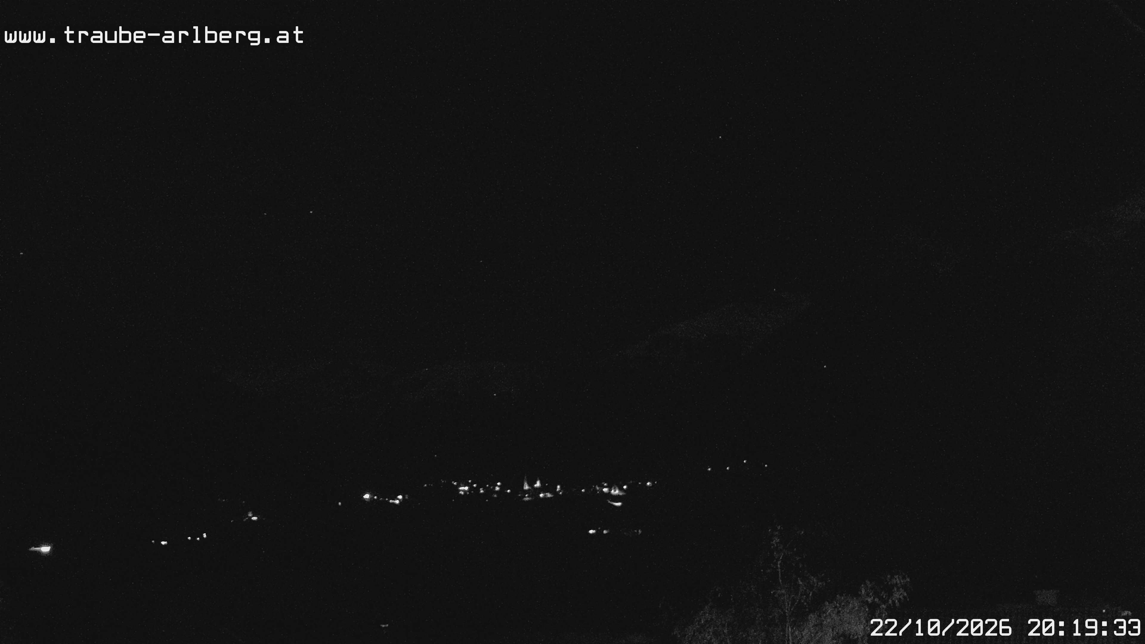 Archiv Foto Webcam Pettneu, Gasthof Traube