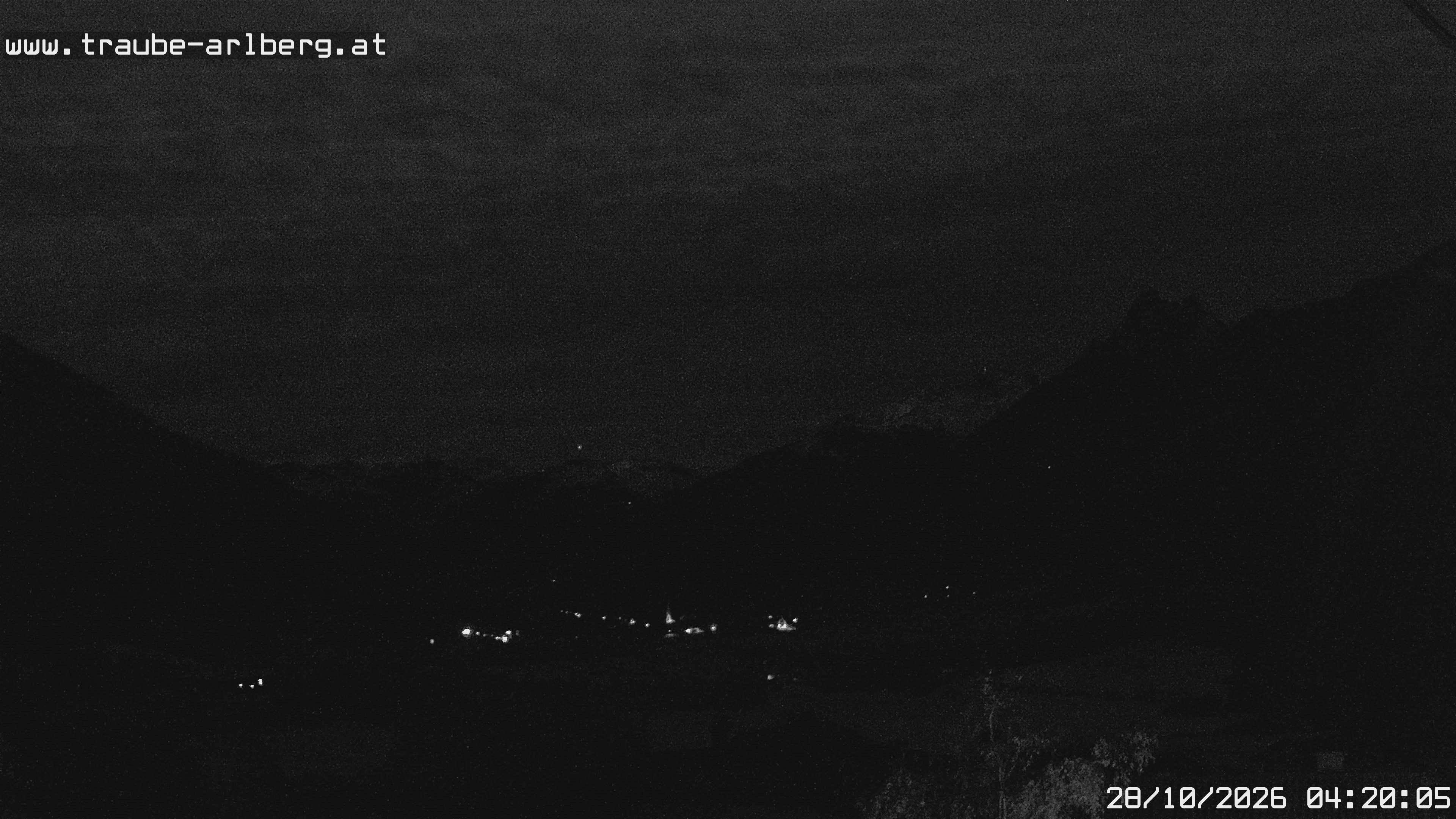 Archived image Webcam guesthouse "Traube", Pettneu