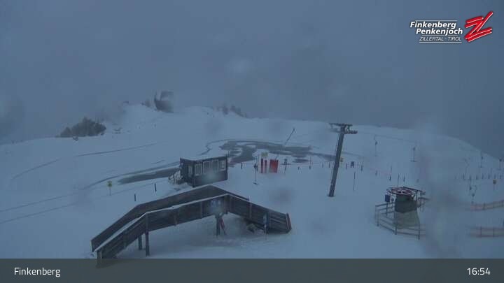 Archived image Webcam Penkenjoch near Finkenberg