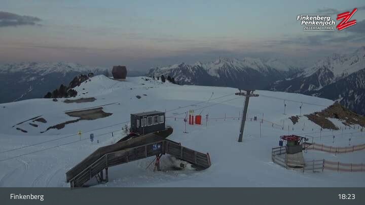 Archiv Foto Webcam Finkenberg: Penkenjoch