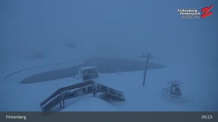 Archived image Webcam Penkenjoch near Finkenberg