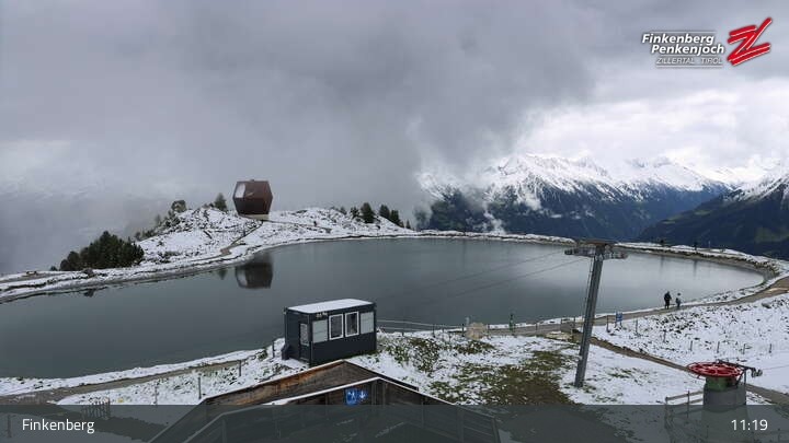 Archived image Webcam Penkenjoch near Finkenberg
