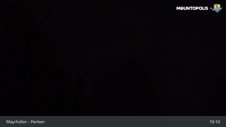 Archived image Webcam Mayrhofen - Penkenbahn