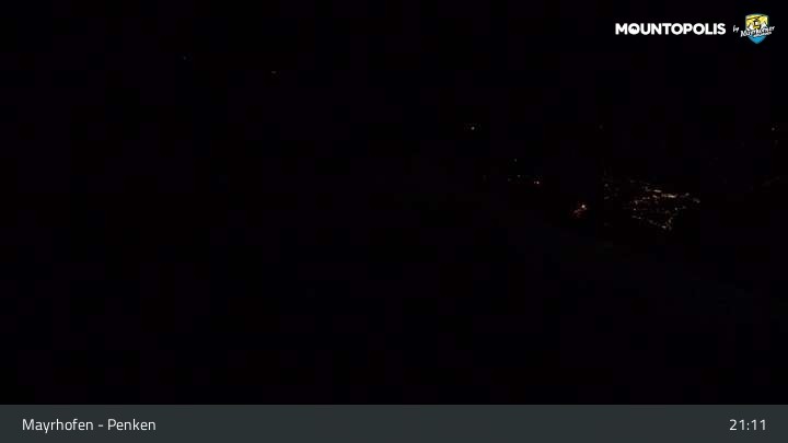 Archived image Webcam Mayrhofen - Penkenbahn