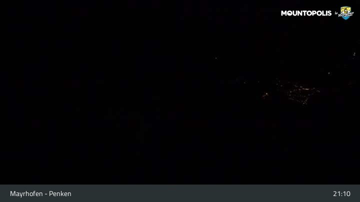 Archived image Webcam Mayrhofen - Penkenbahn