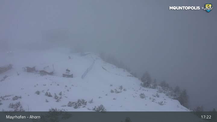 Archiv Foto Webcam Mayrhofen - Bergstation auf dem Ahorn