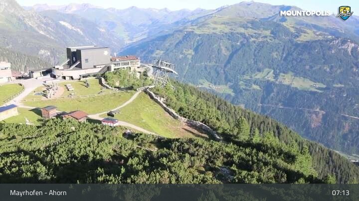 Archiv Foto Webcam Mayrhofen - Bergstation auf dem Ahorn