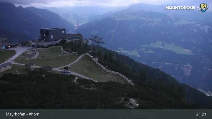 Archiv Foto Webcam Mayrhofen - Bergstation auf dem Ahorn