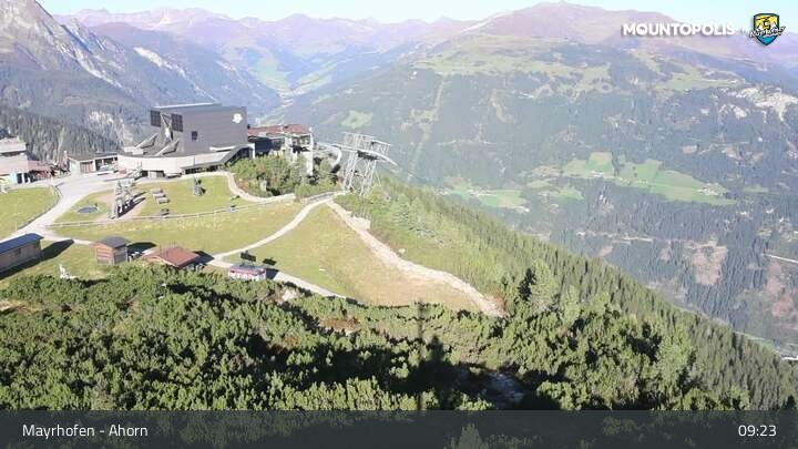 Archiv Foto Webcam Mayrhofen - Bergstation auf dem Ahorn