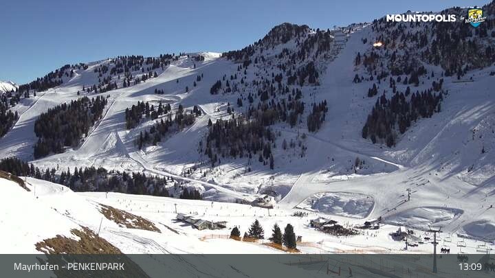 Archived image Webcam Mayrhofen - Horberg mountain