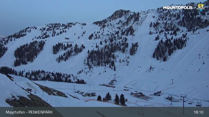 Archived image Webcam Mayrhofen - Horberg mountain