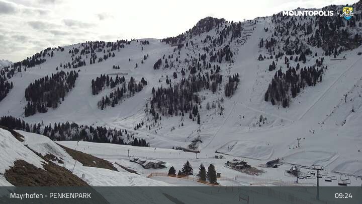 Archived image Webcam Mayrhofen - Horberg mountain