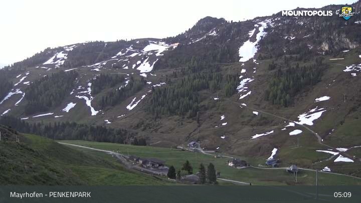 Archived image Webcam Mayrhofen - Horberg mountain