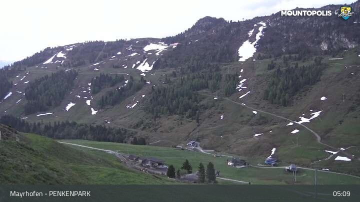 Archived image Webcam Mayrhofen - Horberg mountain