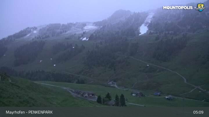 Archived image Webcam Mayrhofen - Horberg mountain