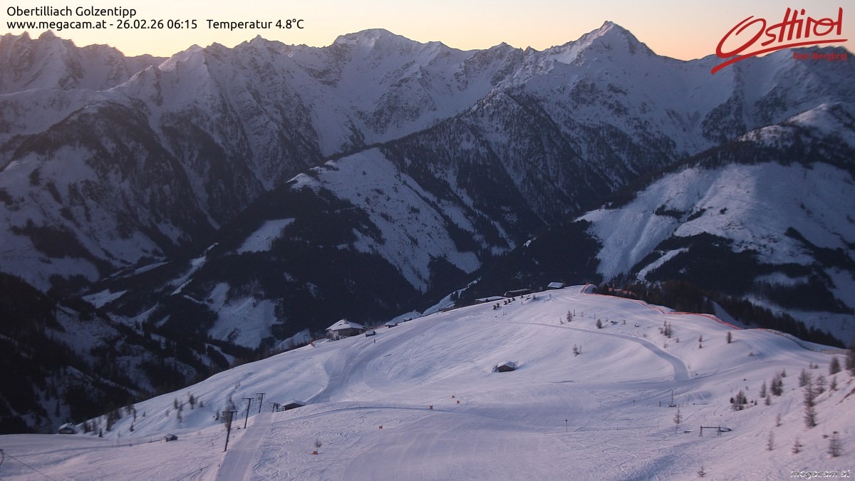 Archived image Webcam Golzentipp mountain in Obertilliach