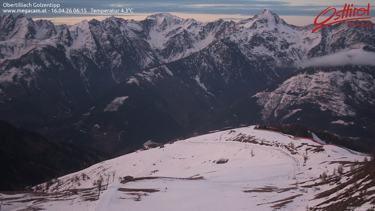 Archived image Webcam Golzentipp mountain in Obertilliach